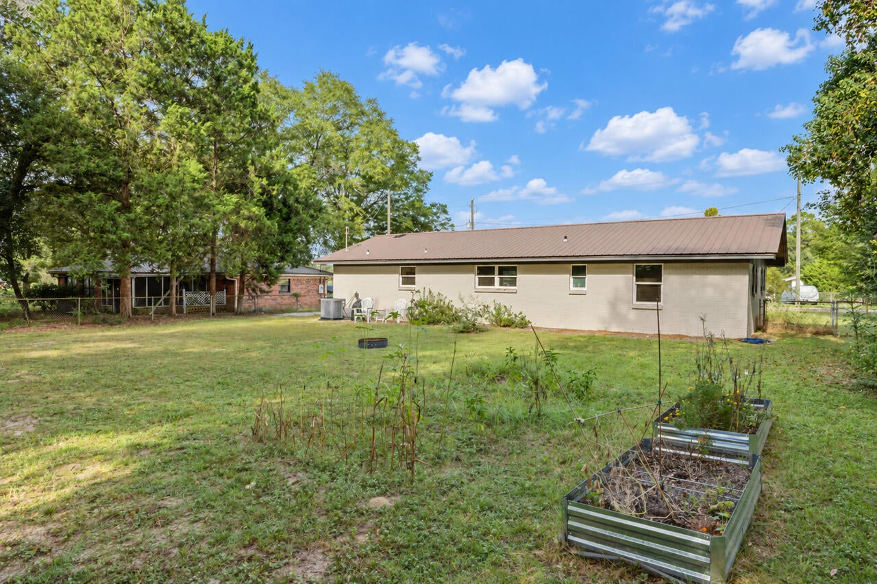 LAKEVIEW TERRACE S/D UNRECD - Residential