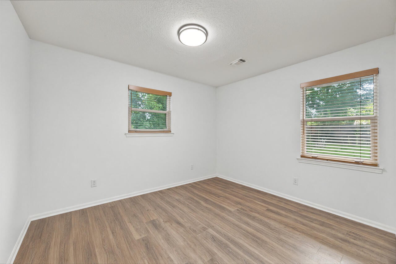 LAKEVIEW TERRACE S/D UNRECD - Residential