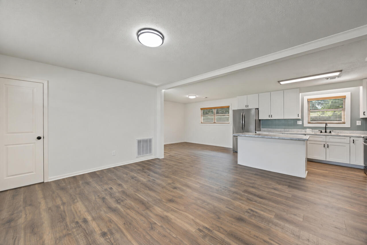 LAKEVIEW TERRACE S/D UNRECD - Residential