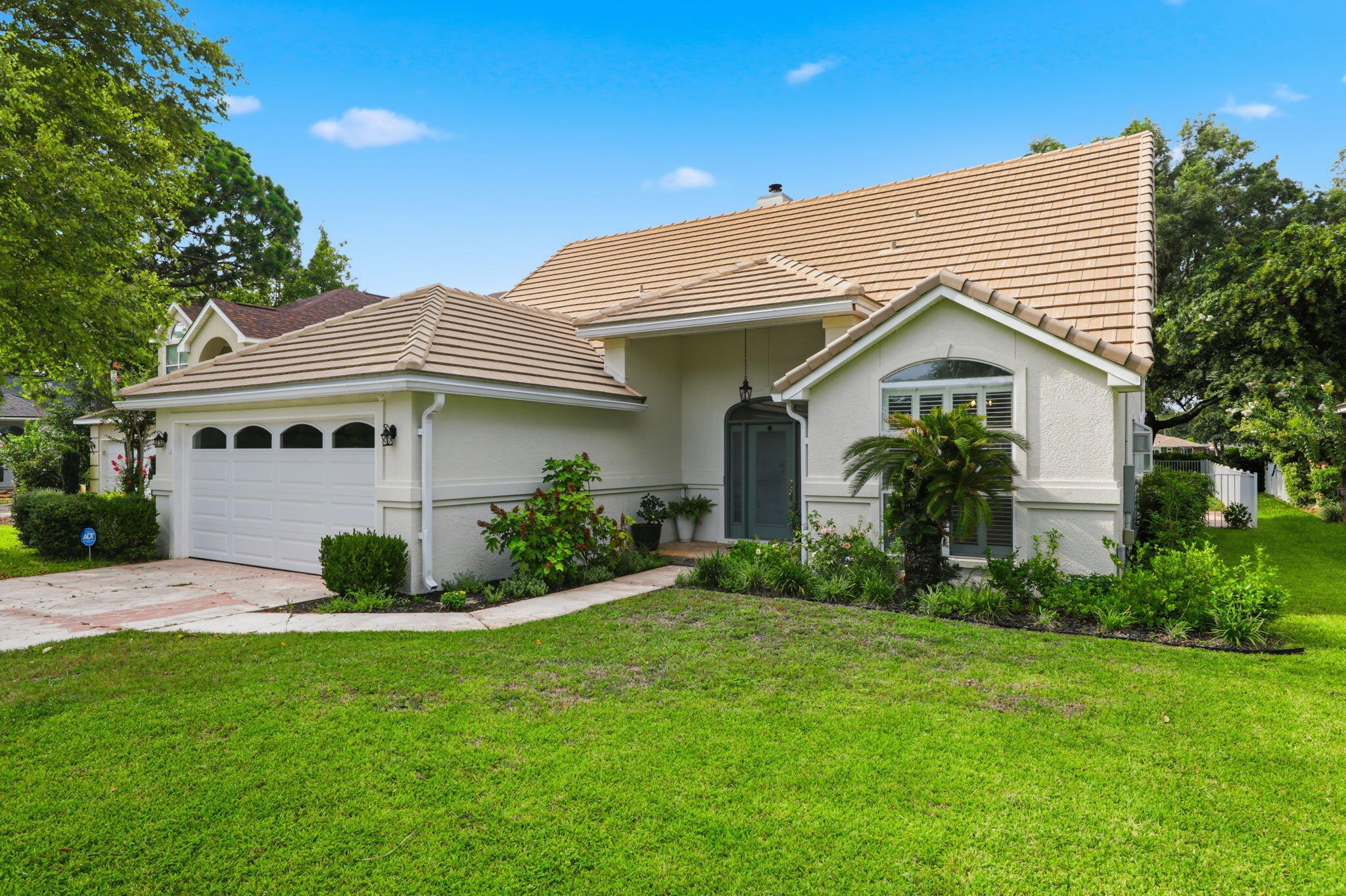 SHALIMAR POINTE S/D - Residential