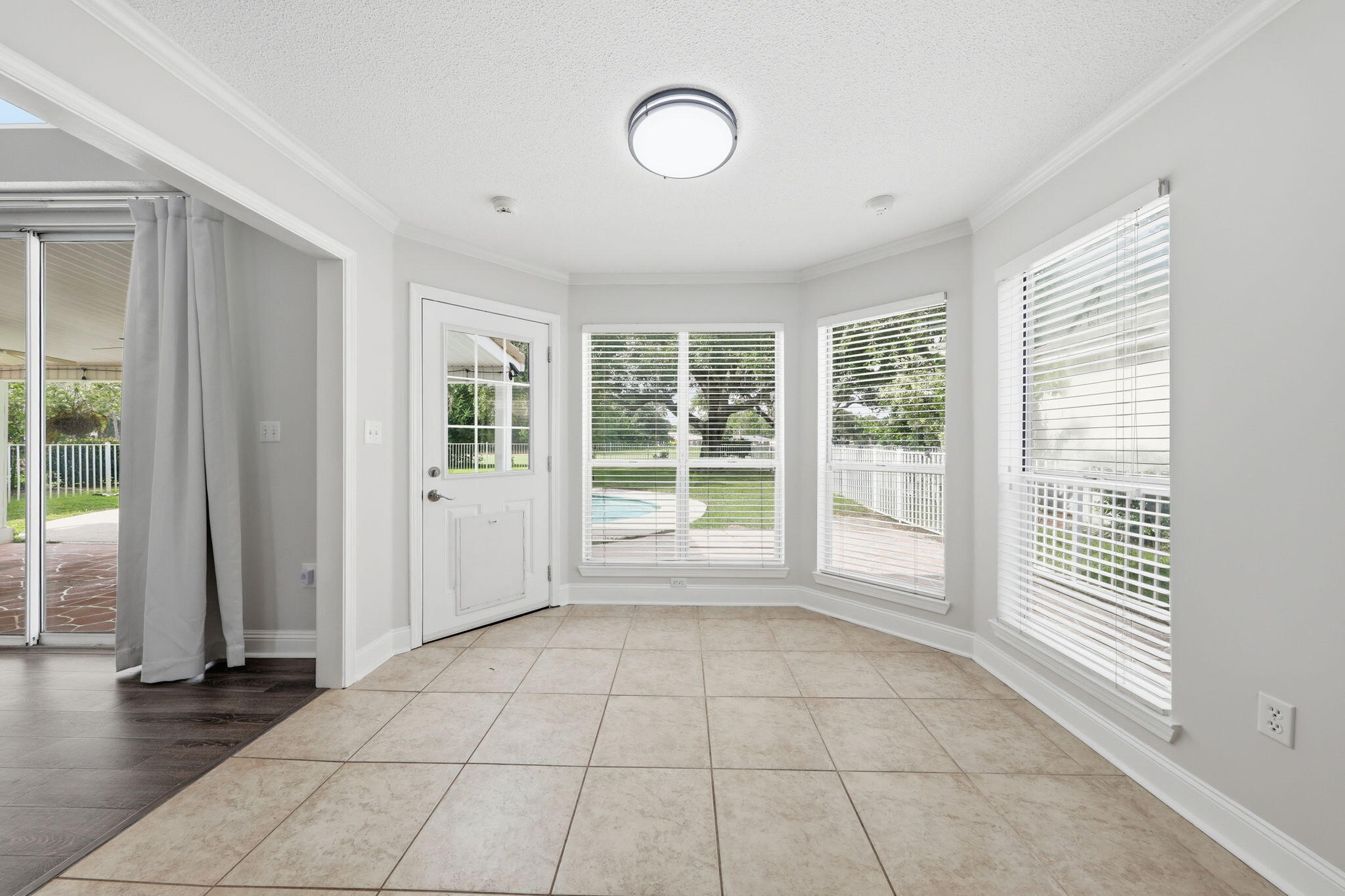 SHALIMAR POINTE S/D - Residential