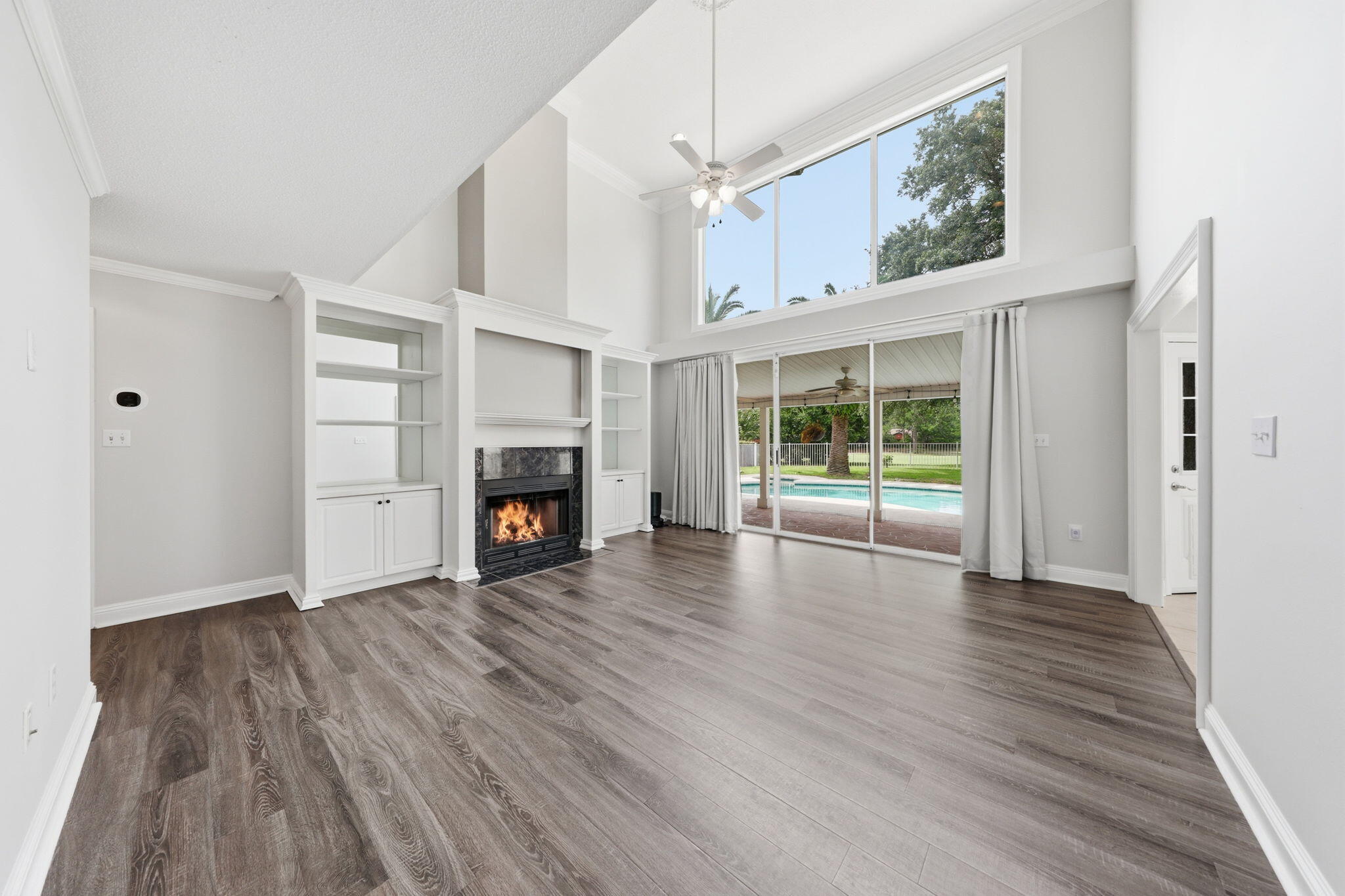SHALIMAR POINTE S/D - Residential