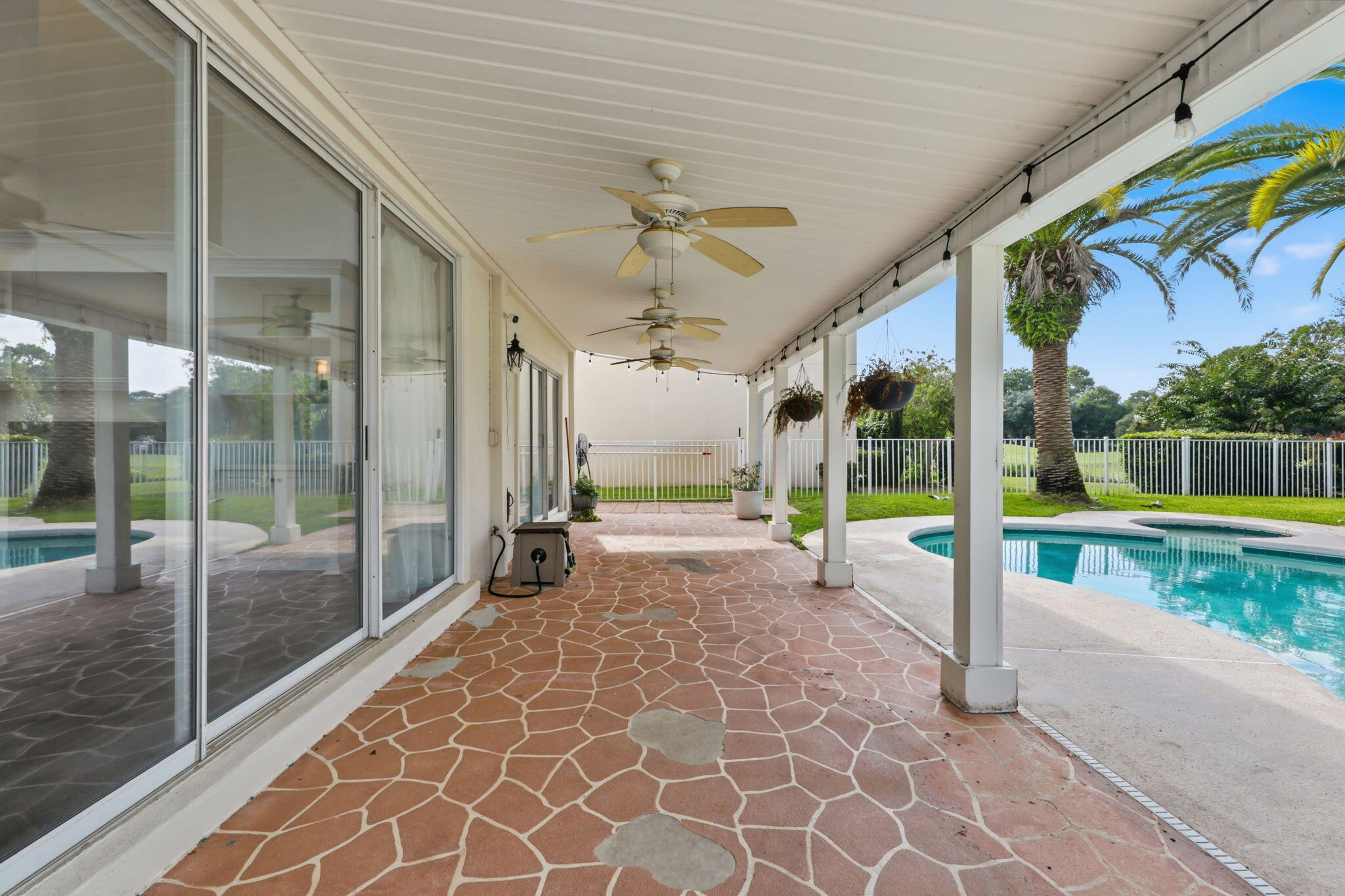 SHALIMAR POINTE S/D - Residential