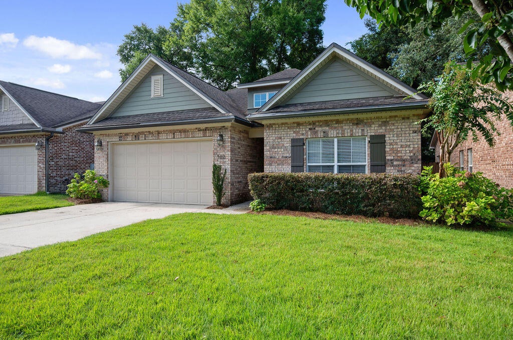 ARROWHEAD - Residential