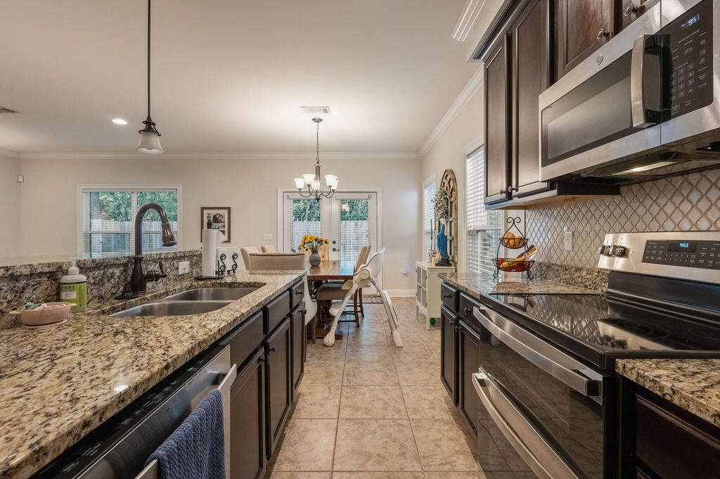 ARROWHEAD - Residential