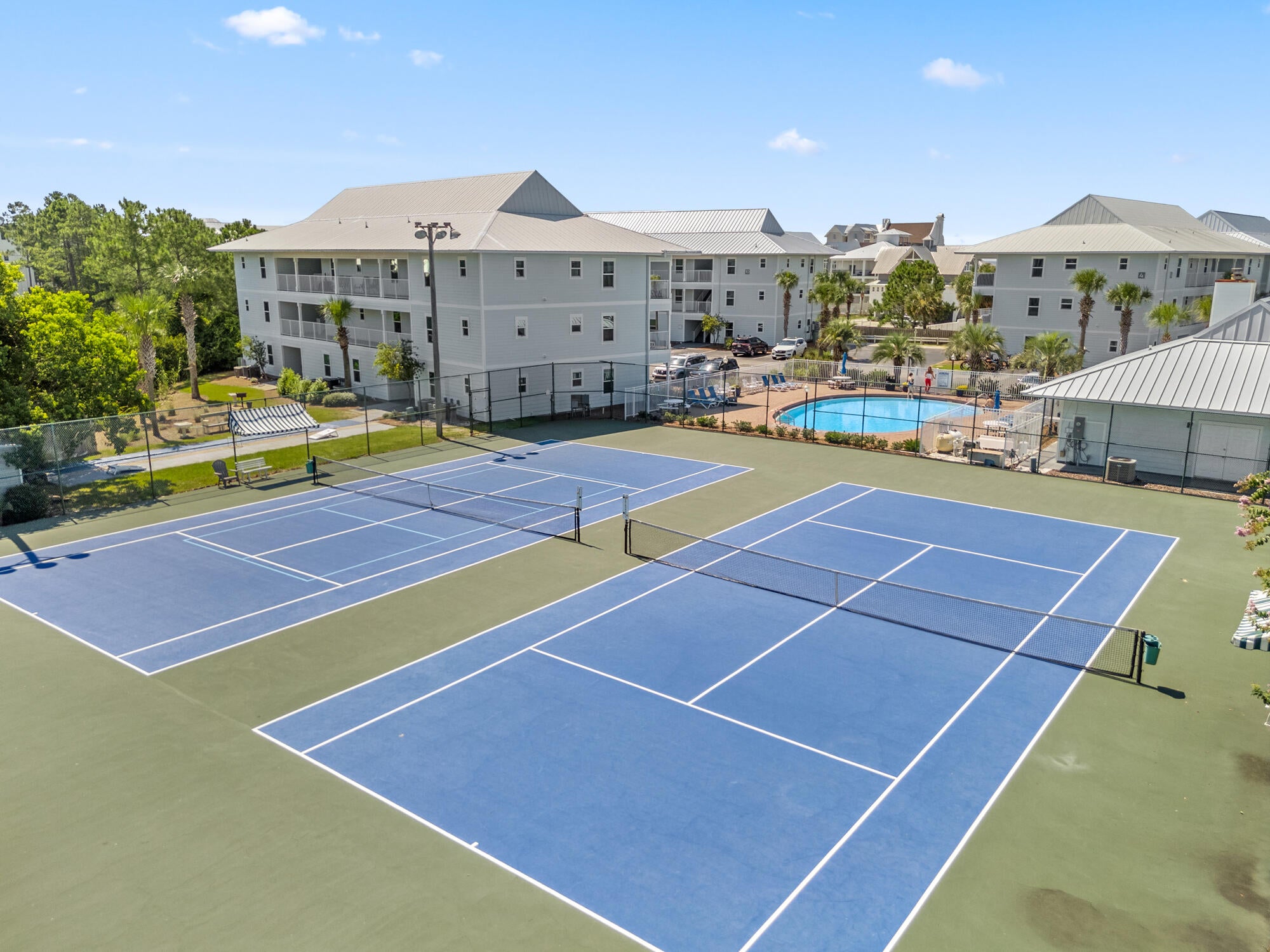 BEACHSIDE VILLAS CONDO - Residential