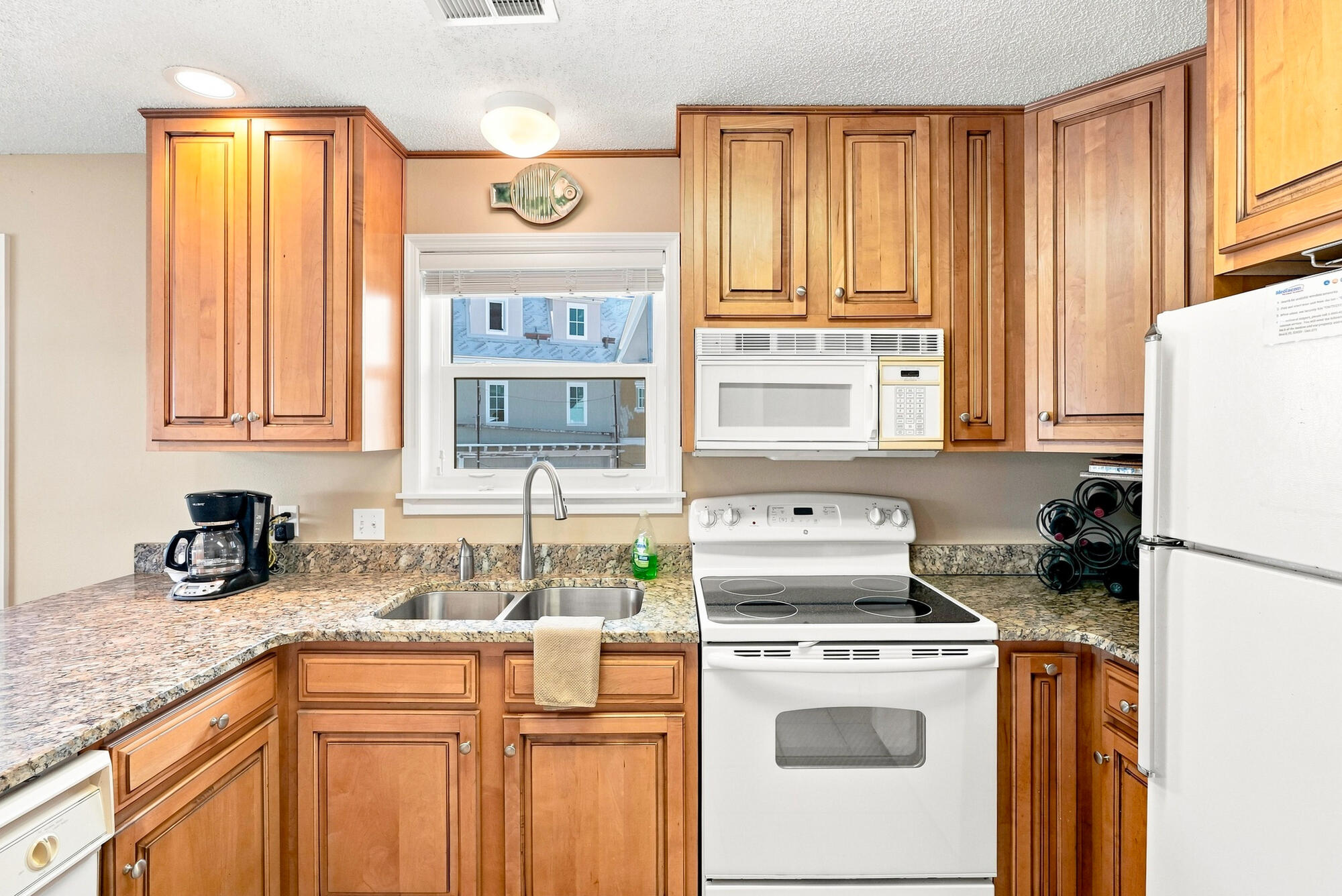 BEACHSIDE VILLAS CONDO - Residential