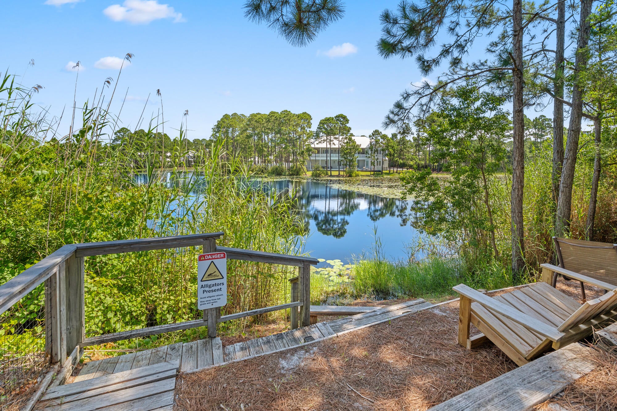 BEACHSIDE VILLAS CONDO - Residential
