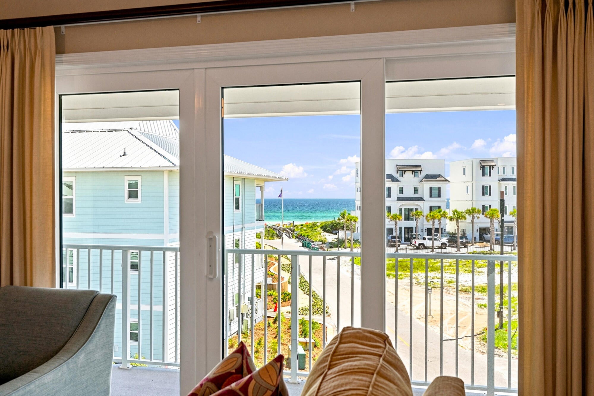BEACHSIDE VILLAS CONDO - Residential