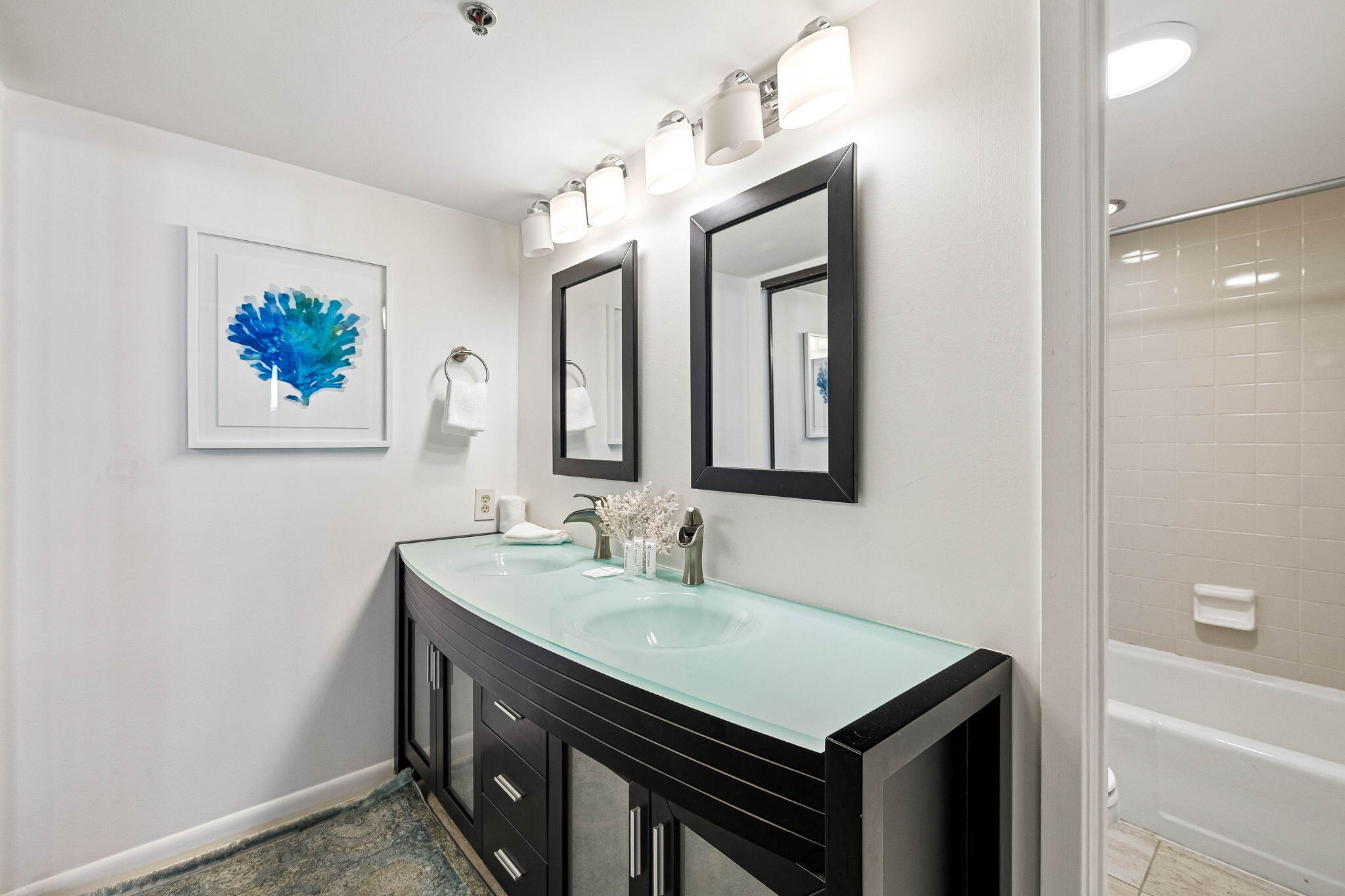 MAINSAIL CONDO PH 3 - Residential