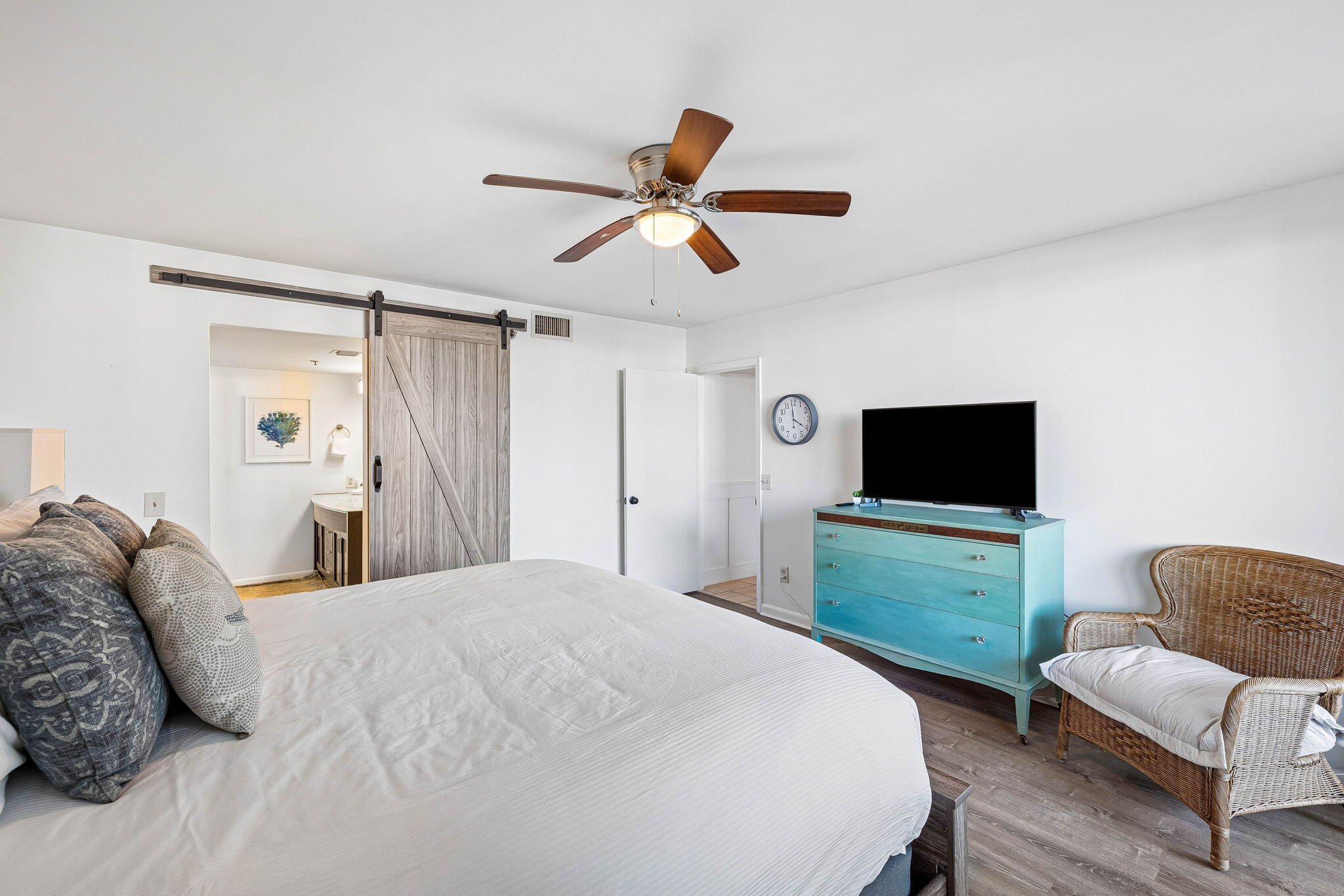 MAINSAIL CONDO PH 3 - Residential
