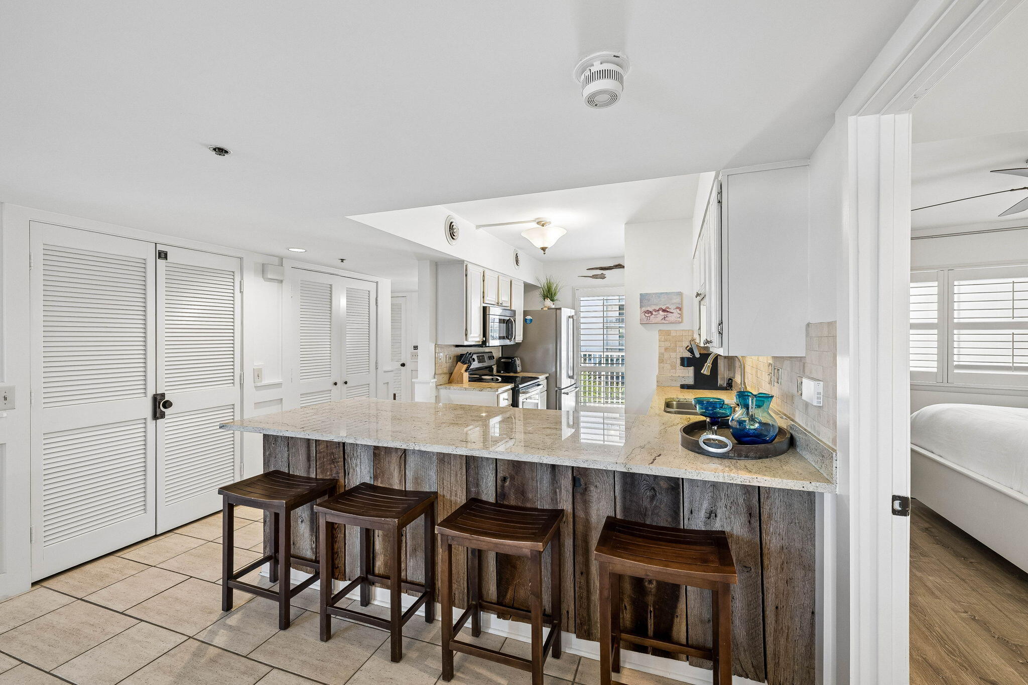 MAINSAIL CONDO PH 3 - Residential