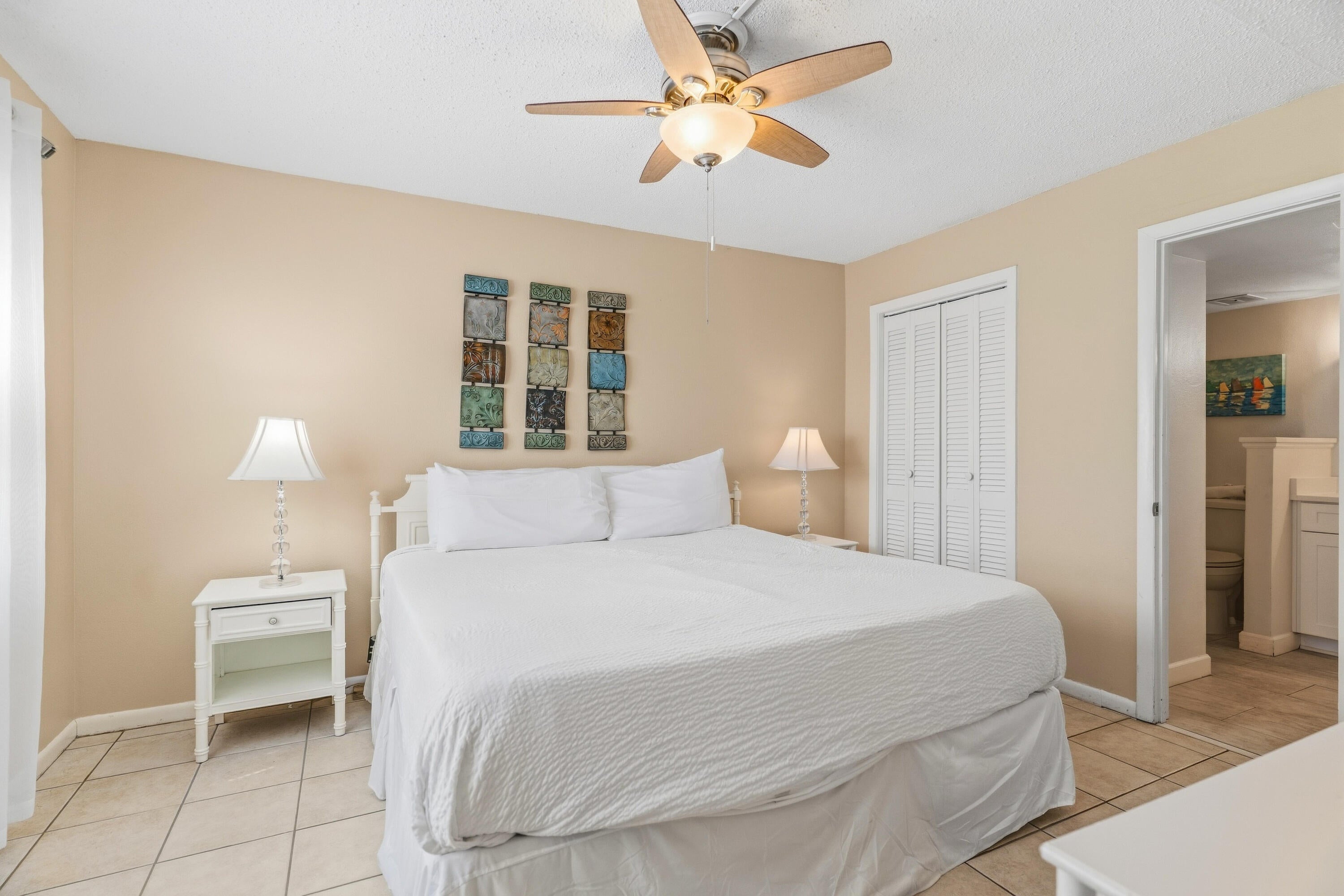 EL MATADOR CONDO - Residential