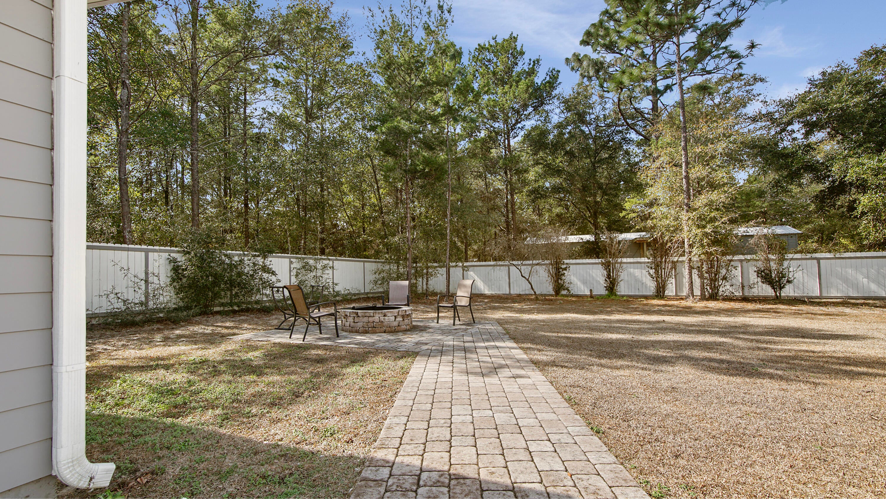OAKWOOD HILLS - Residential