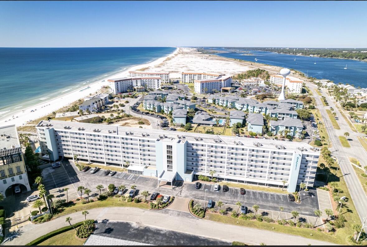 SEACREST CONDOMINIUMS - Residential