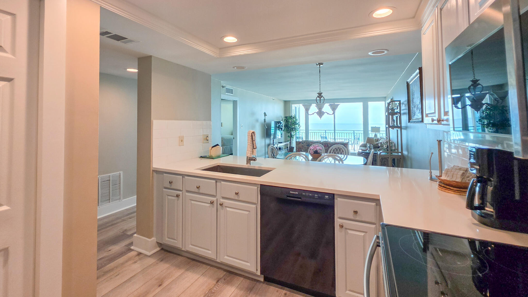 BREAKERS OF FWB PH 2 - Residential