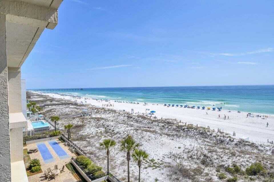 BREAKERS OF FWB PH 2 - Residential