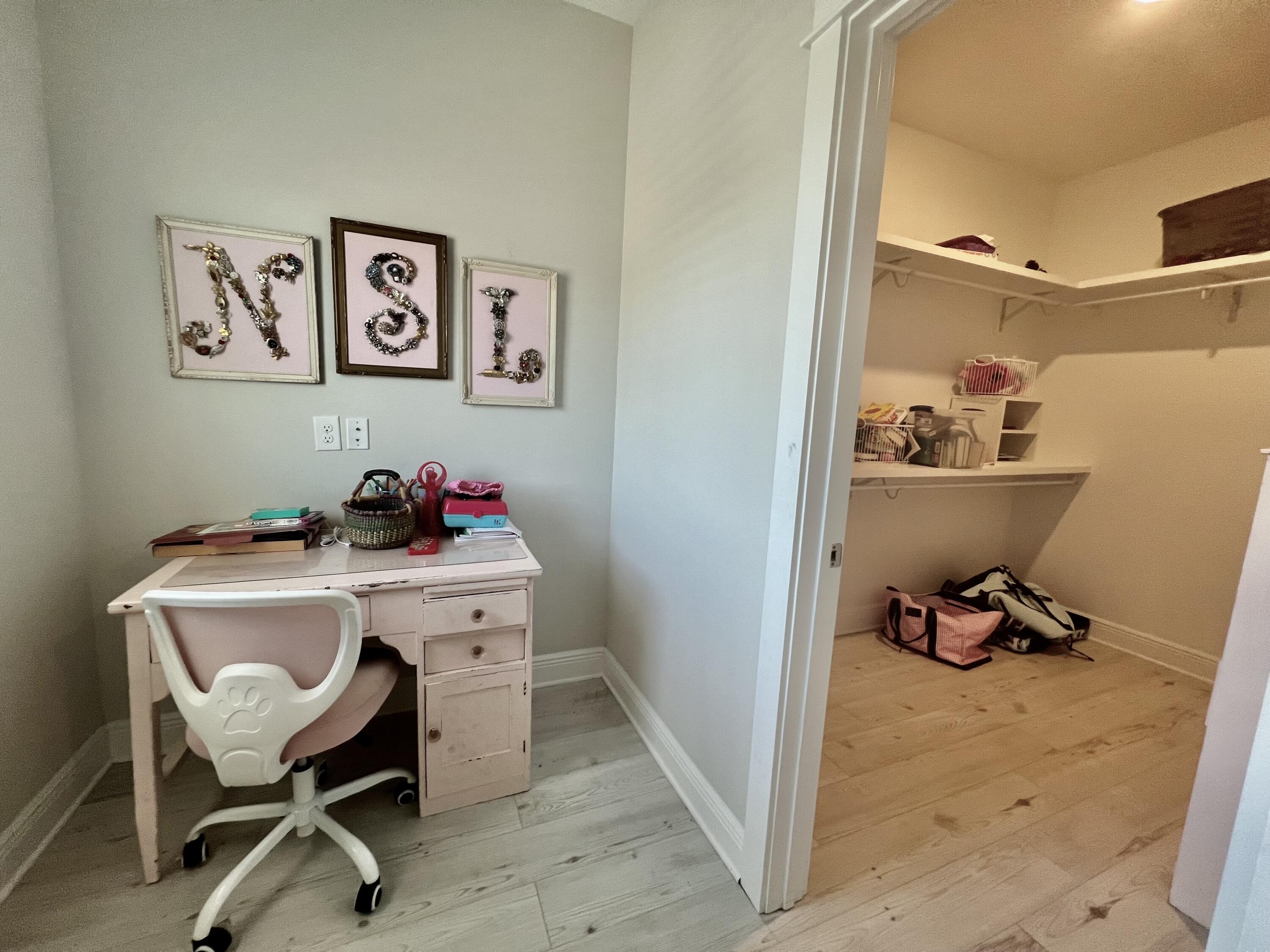Buxton's Mill in Hammock Bay - Residential