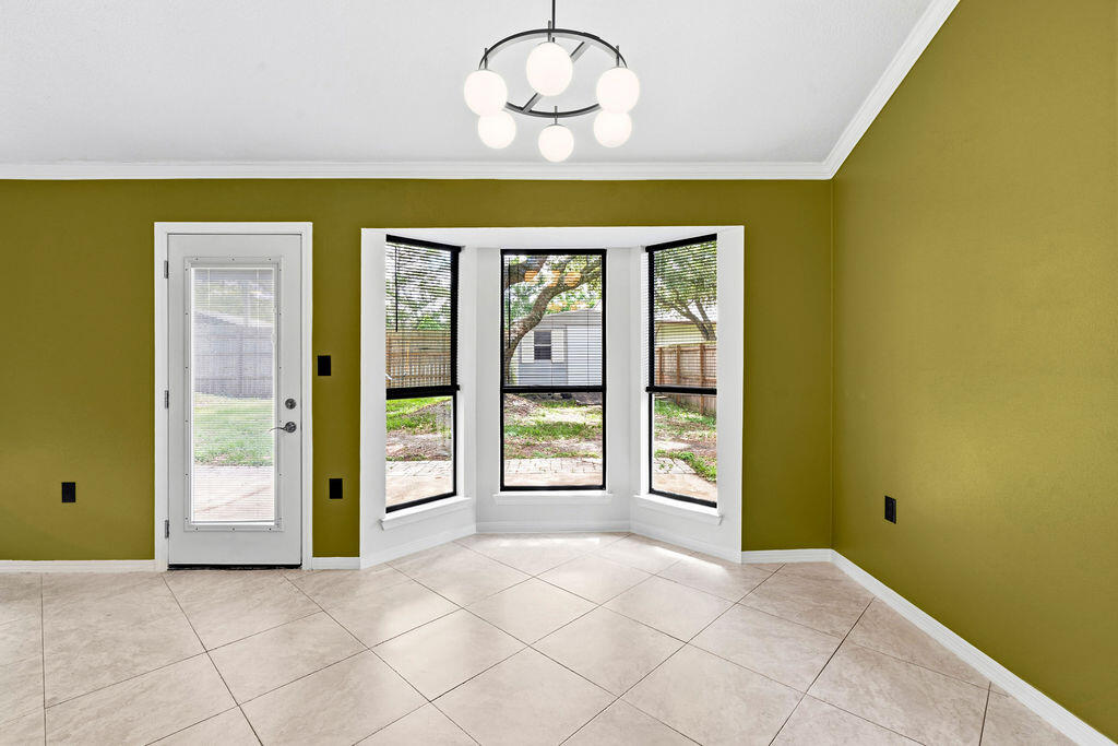 EMERALD GARDENS NORTH 1ST ADDN - Residential
