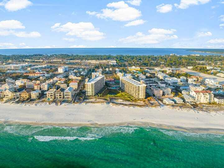 MAINSAIL CONDO PH 5 - Residential