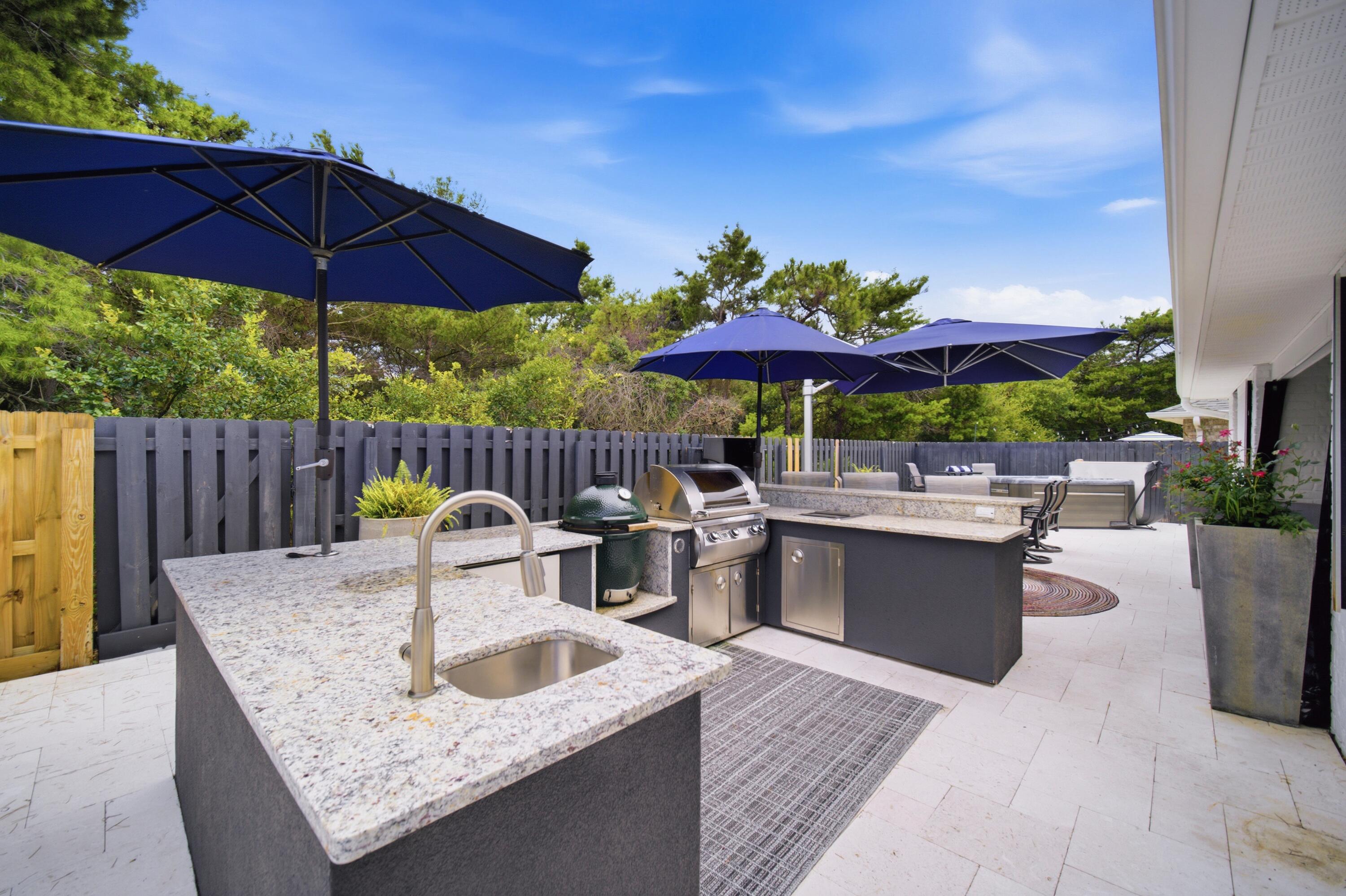 PARADISE RETREAT - Residential