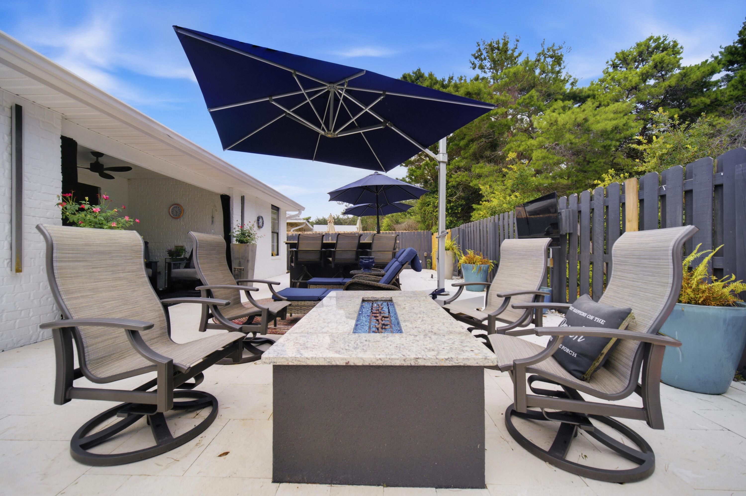 PARADISE RETREAT - Residential