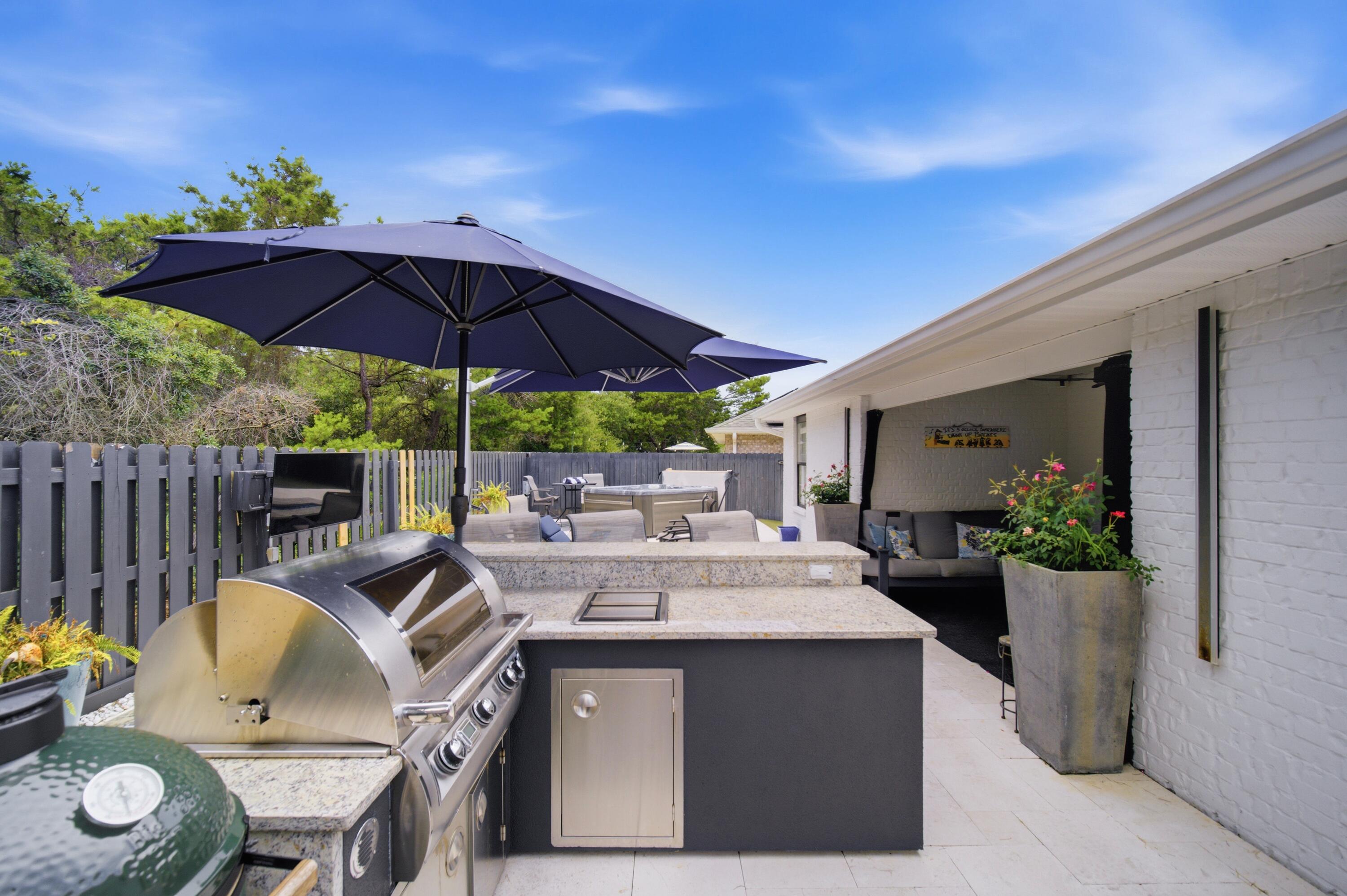 PARADISE RETREAT - Residential