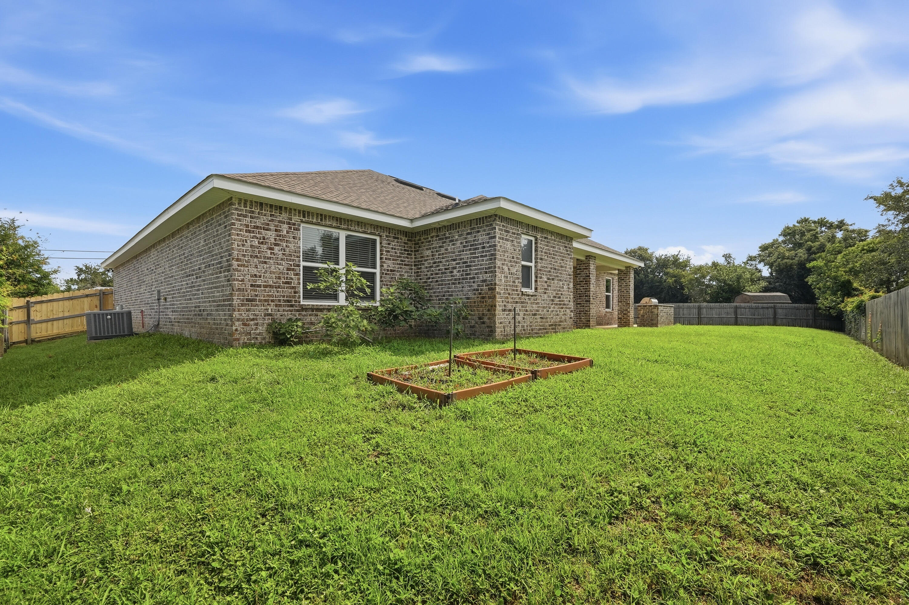 SANTA ROSA SHORES EAST - Residential