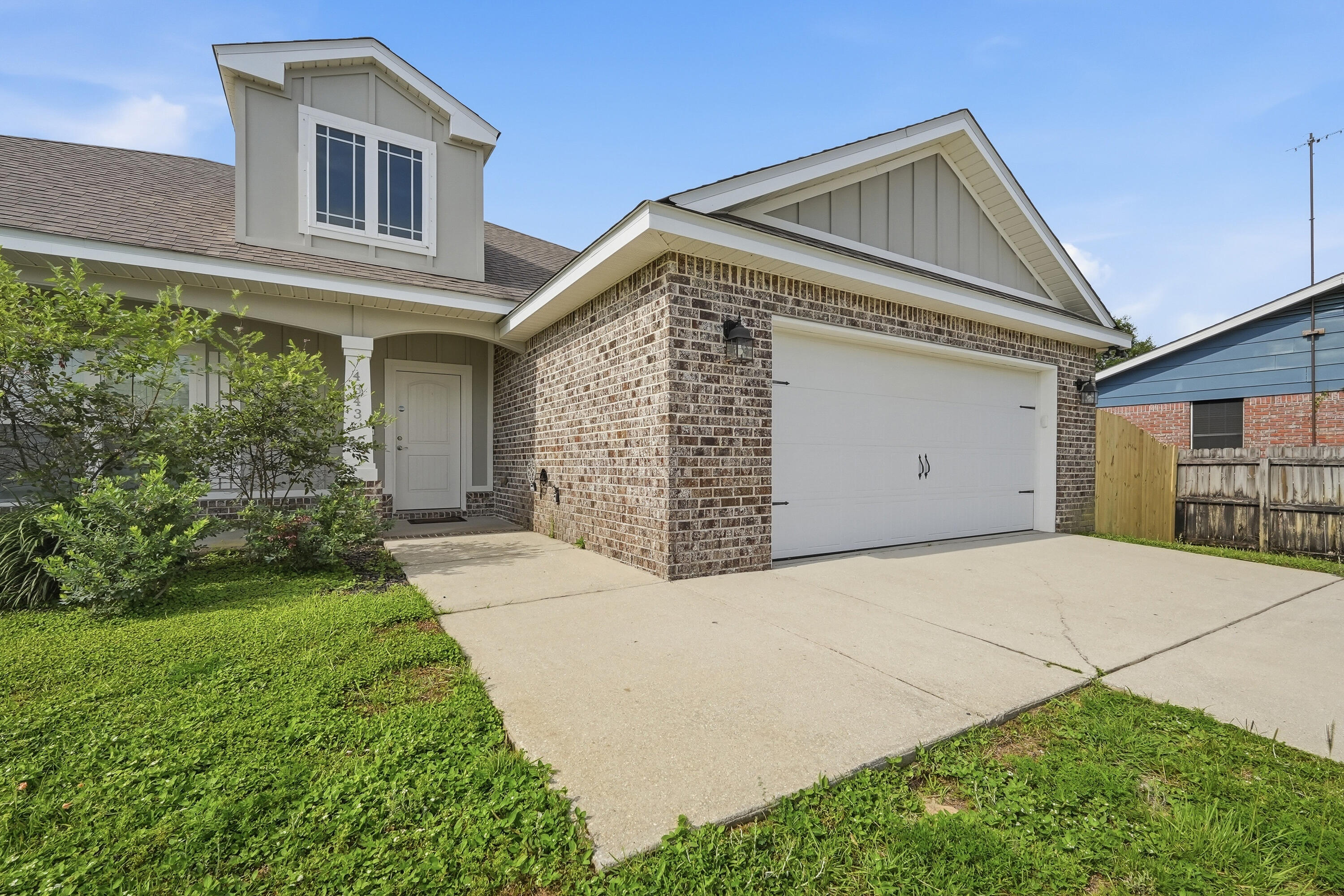 SANTA ROSA SHORES EAST - Residential
