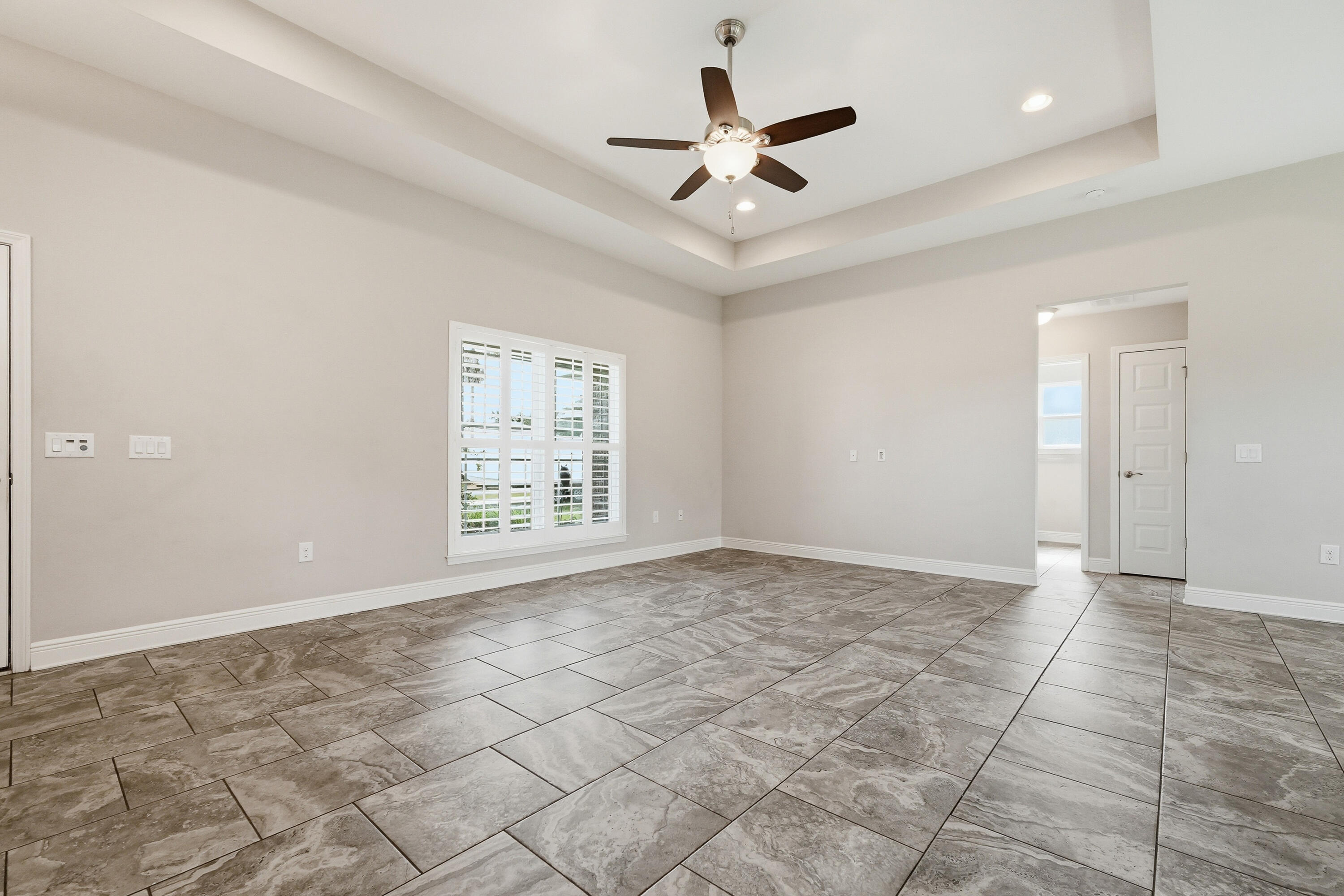 SANTA ROSA SHORES EAST - Residential