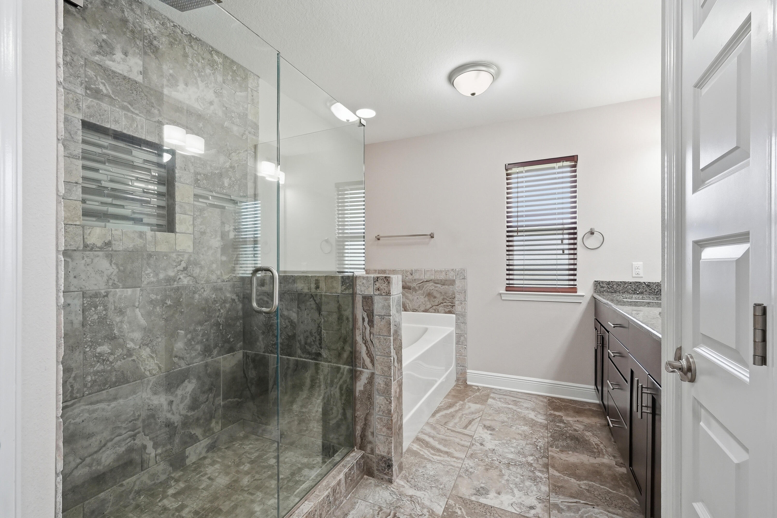 SANTA ROSA SHORES EAST - Residential