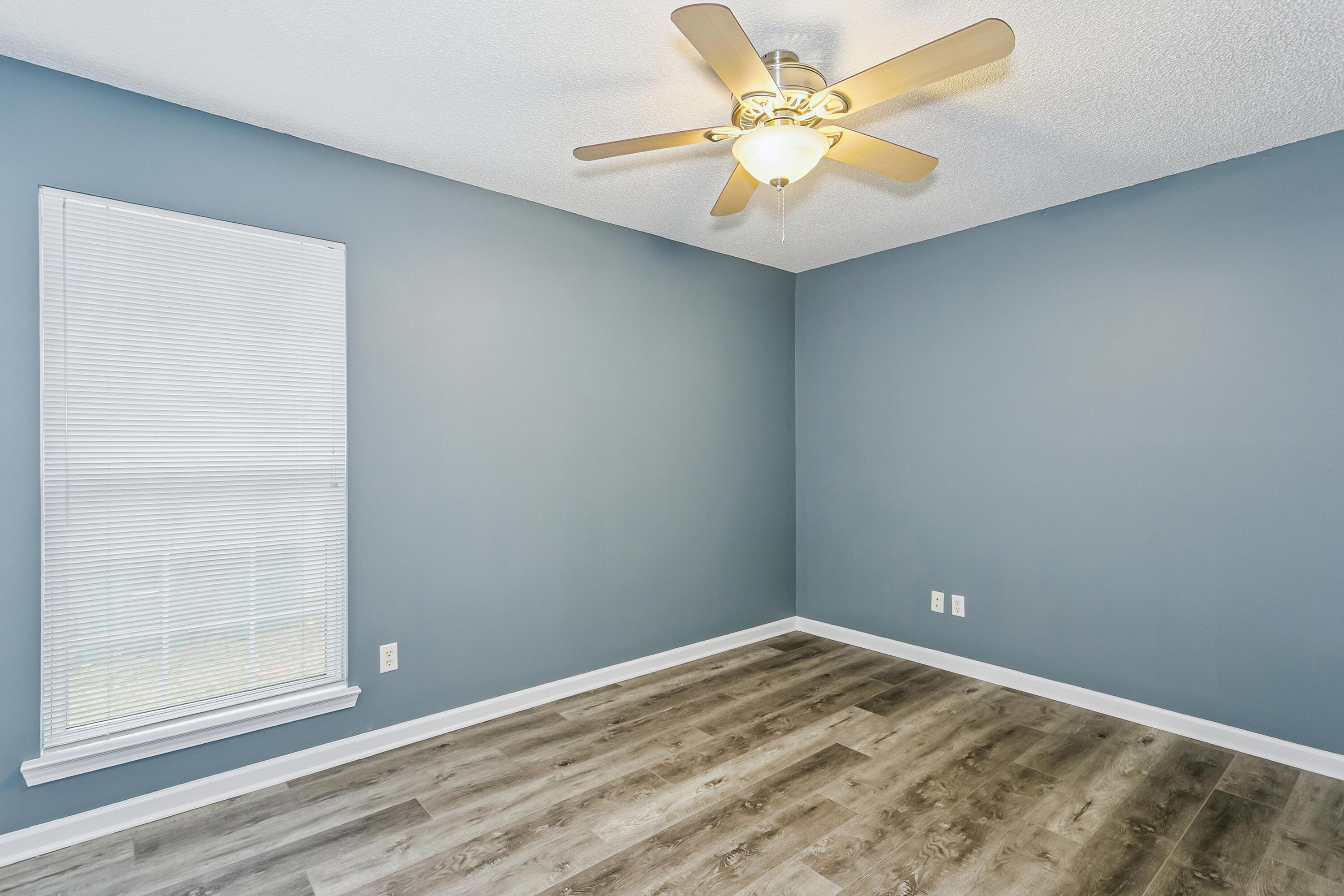 LAKEVIEW - Residential