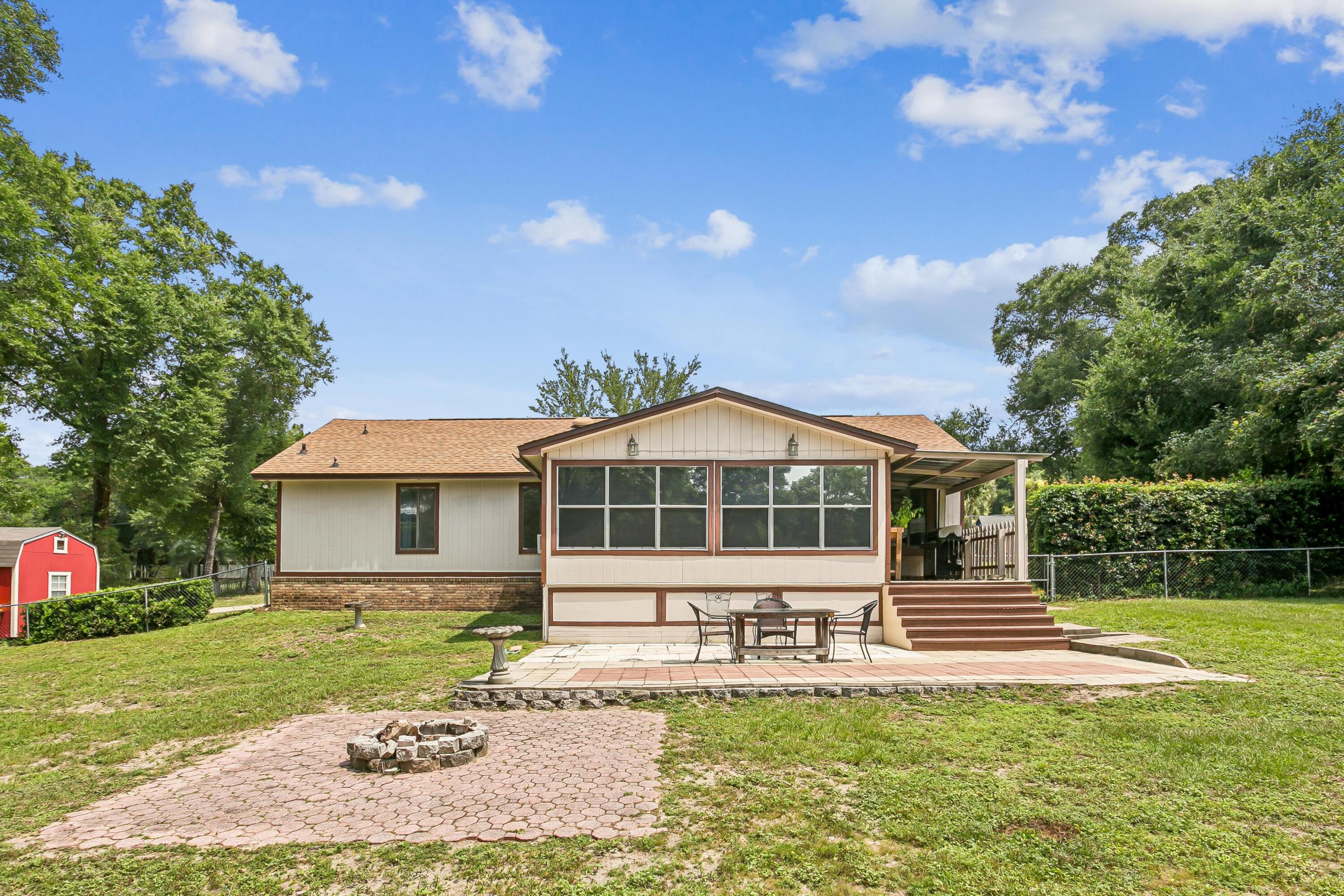 KENNEDY LAKES 1ST ADDN - Residential