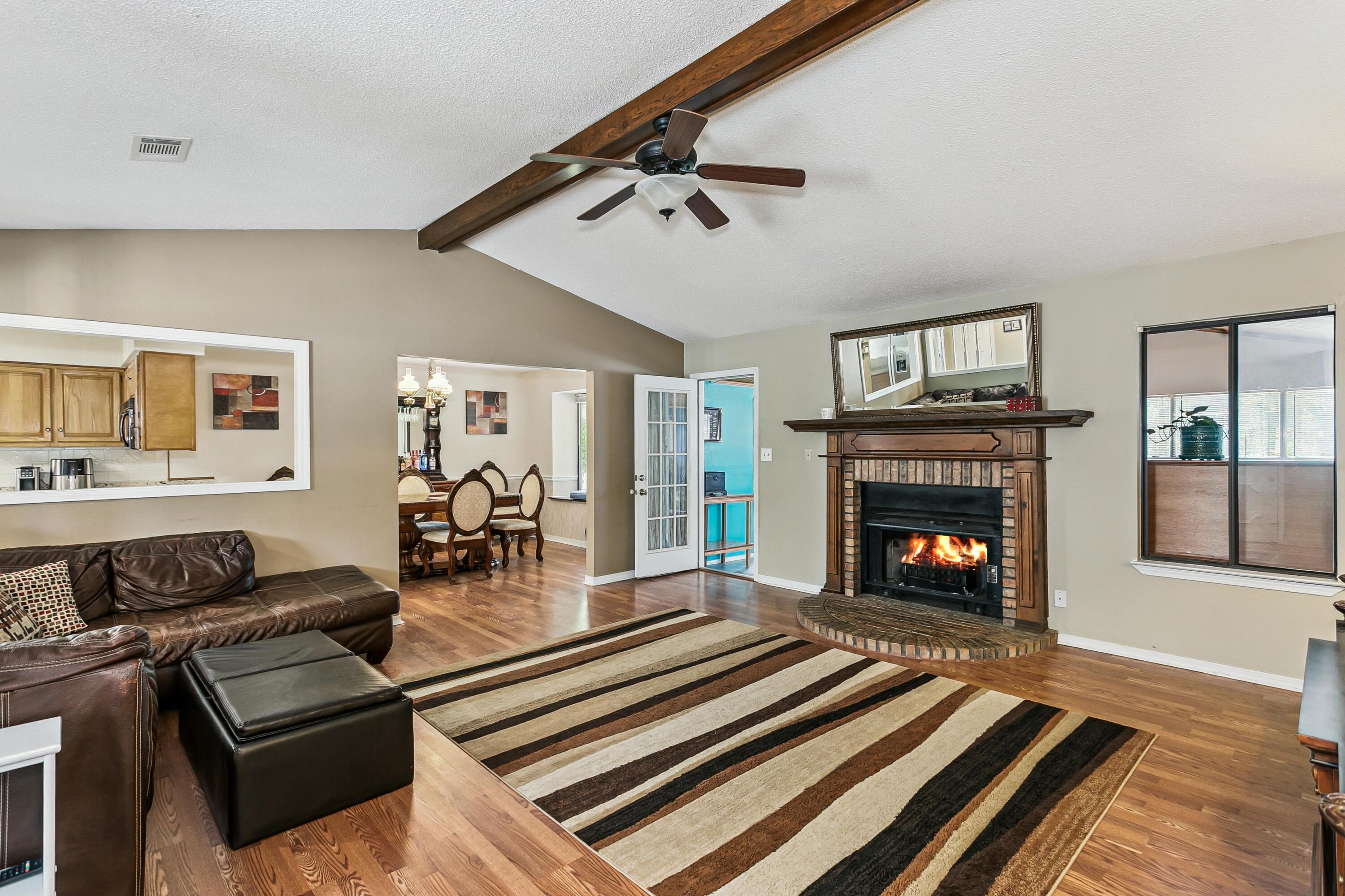 KENNEDY LAKES 1ST ADDN - Residential
