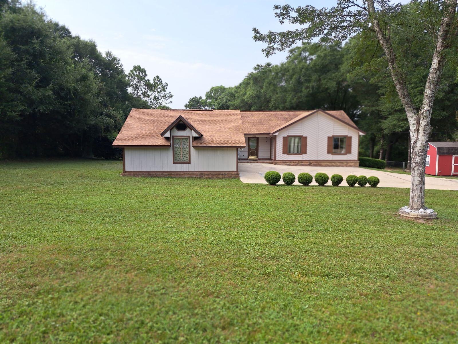 KENNEDY LAKES 1ST ADDN - Residential