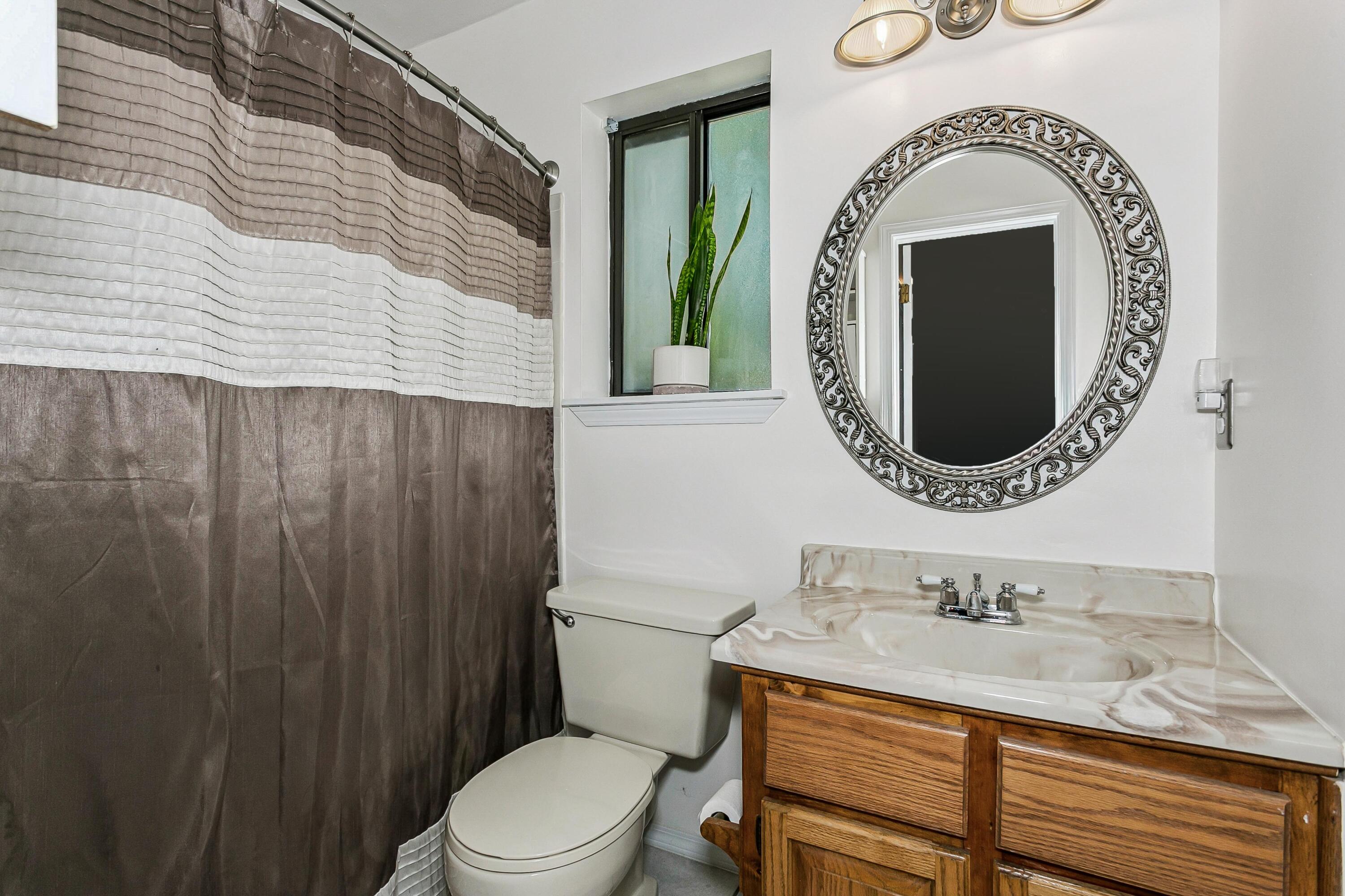 KENNEDY LAKES 1ST ADDN - Residential
