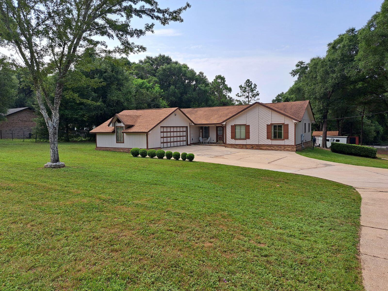 KENNEDY LAKES 1ST ADDN - Residential
