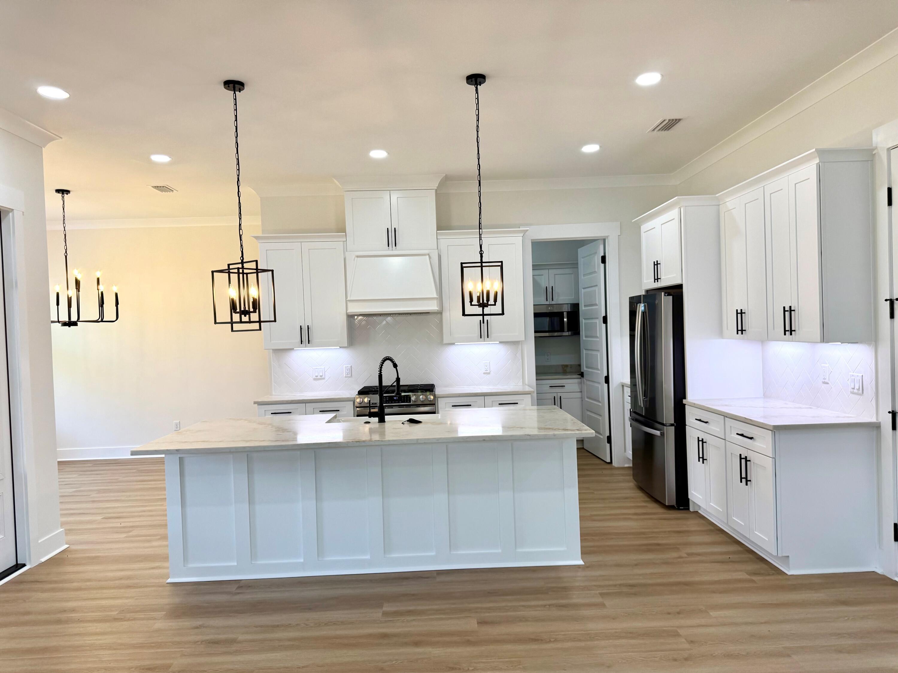 DEER MOSS CREEK - Residential
