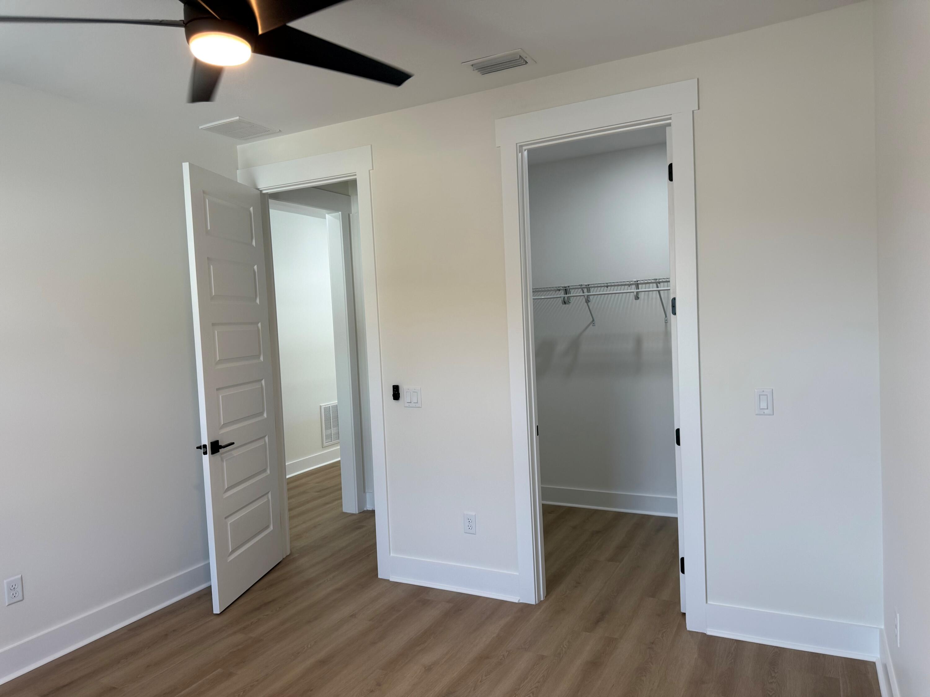 DEER MOSS CREEK - Residential
