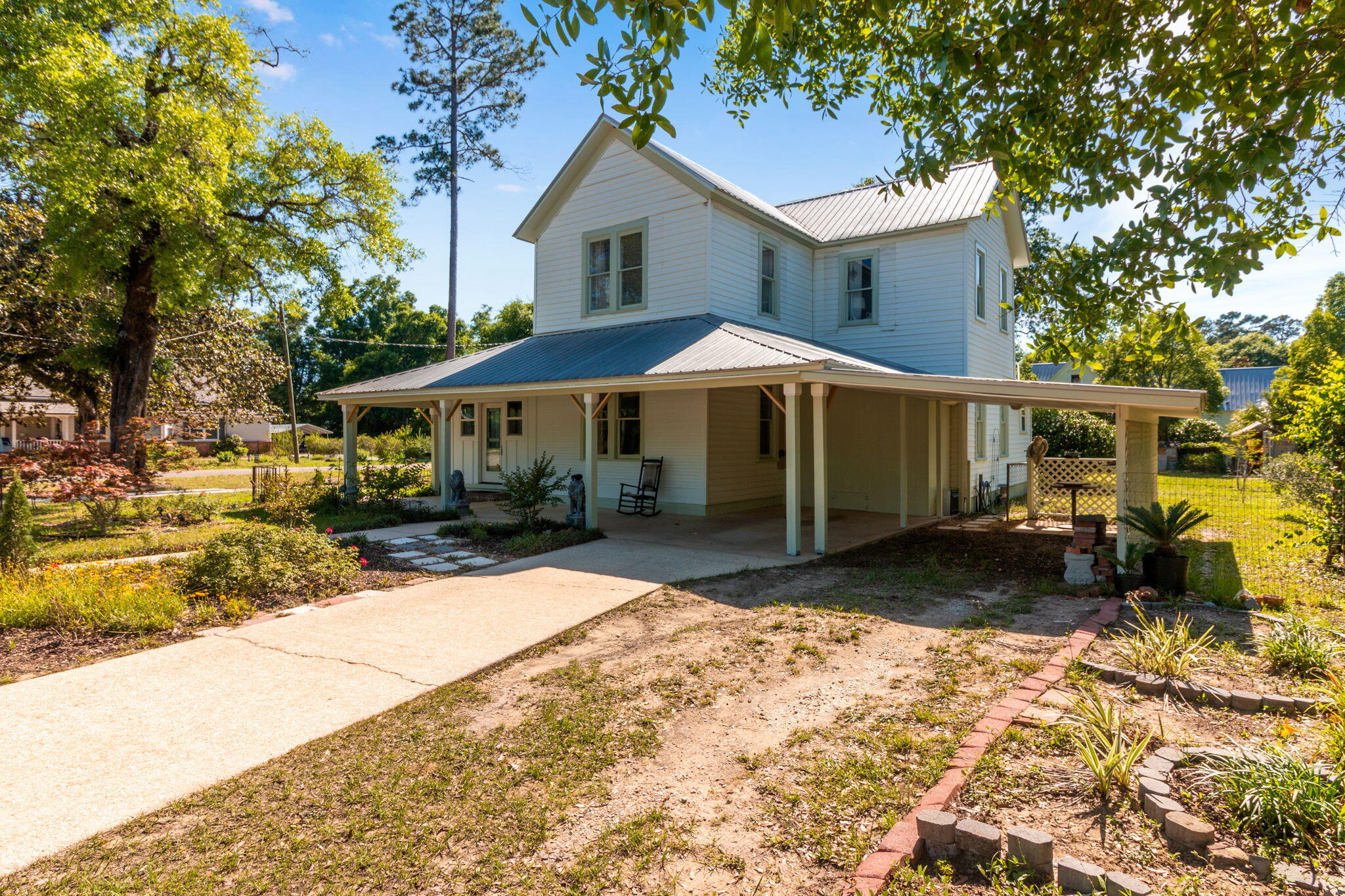 TOWN OF DEFUNIAK SPRINGS - Residential