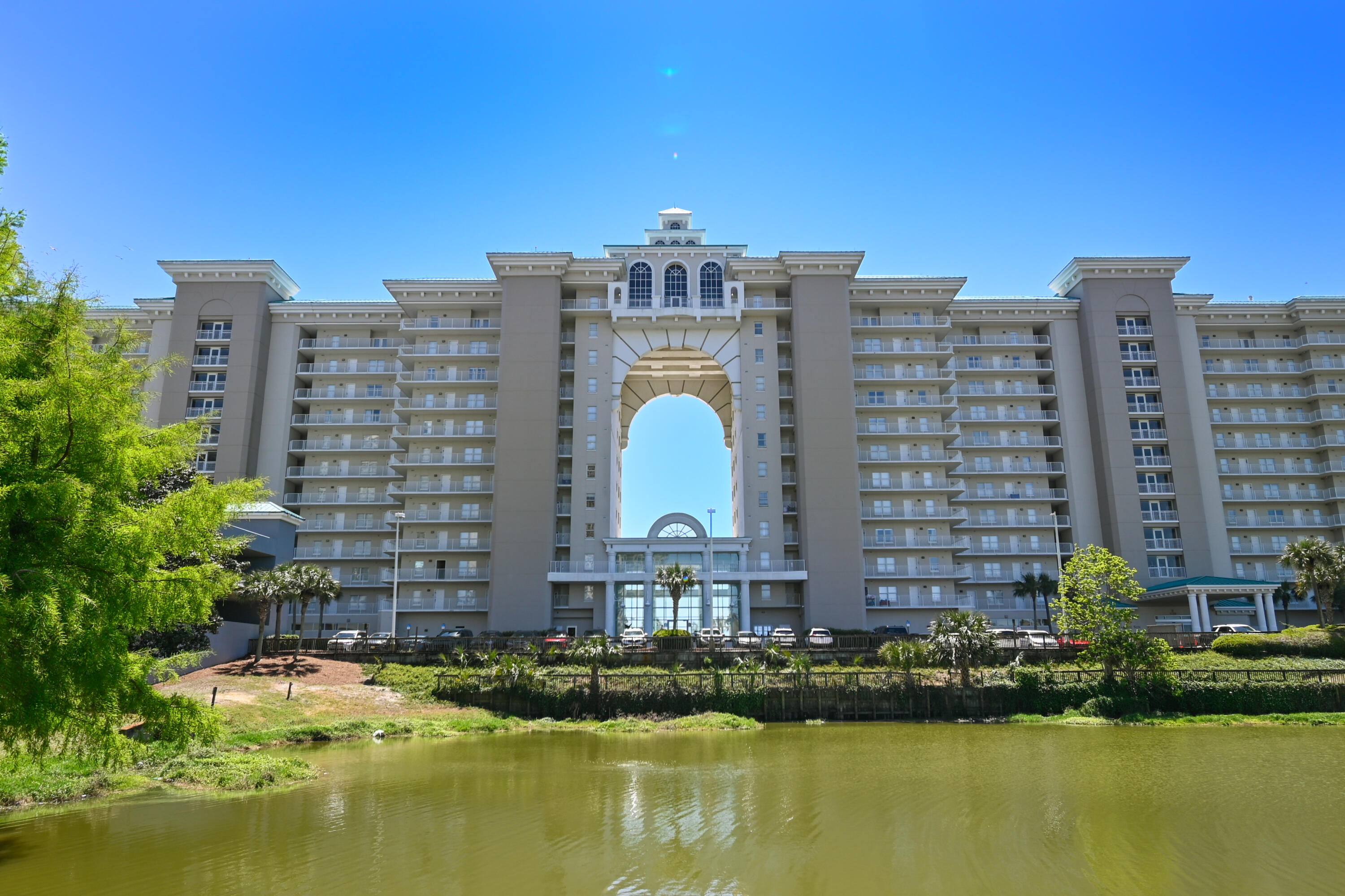 MAJESTIC SUN - Residential