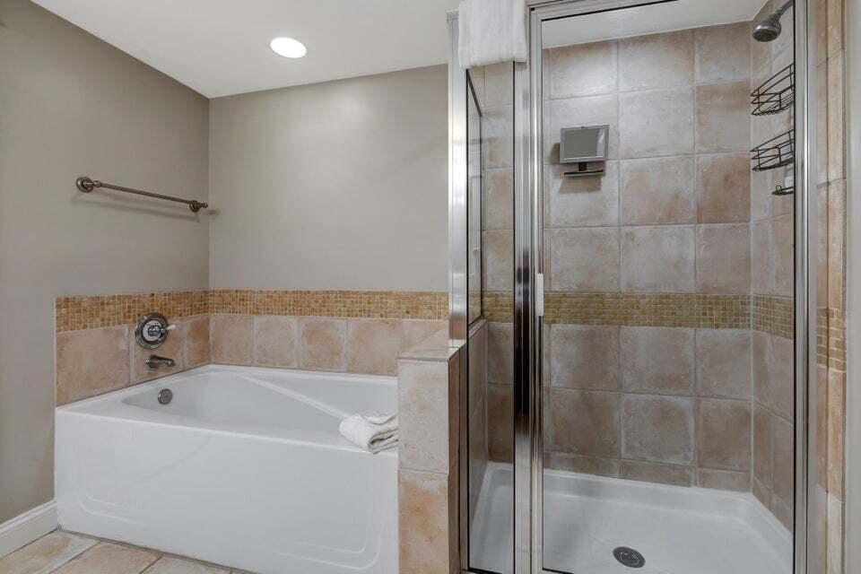 GRAND SANDESTIN THE - Residential