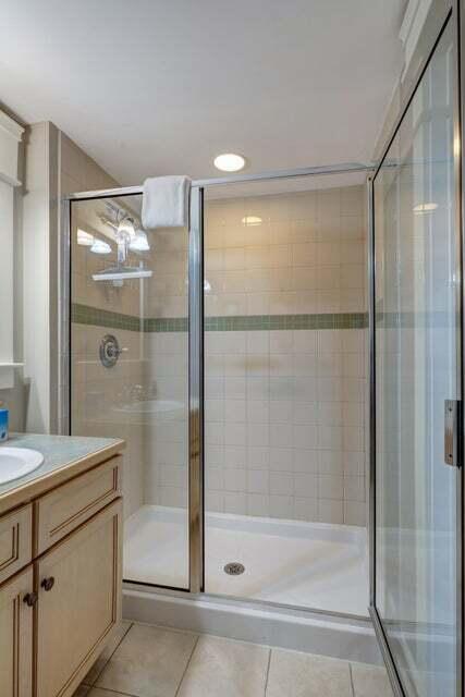 GRAND SANDESTIN THE - Residential