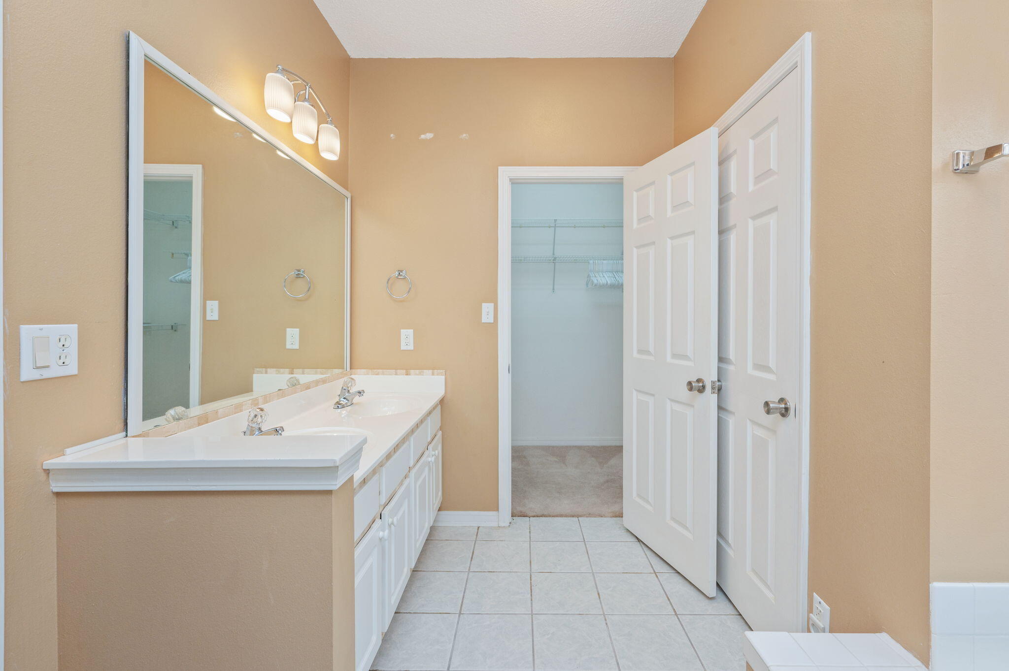 HOMESTEAD MANOR S/D - Residential