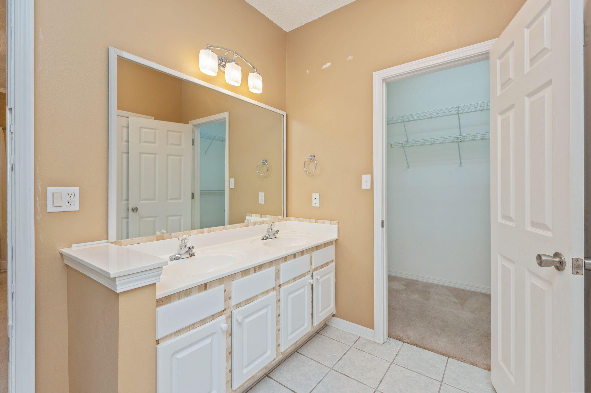 HOMESTEAD MANOR S/D - Residential