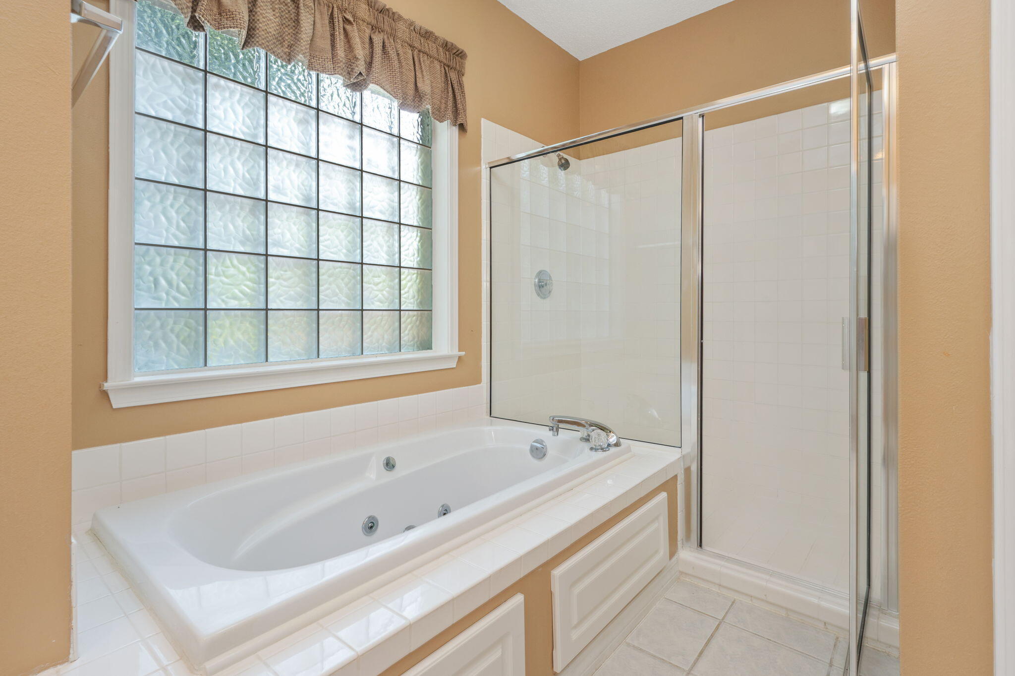 HOMESTEAD MANOR S/D - Residential