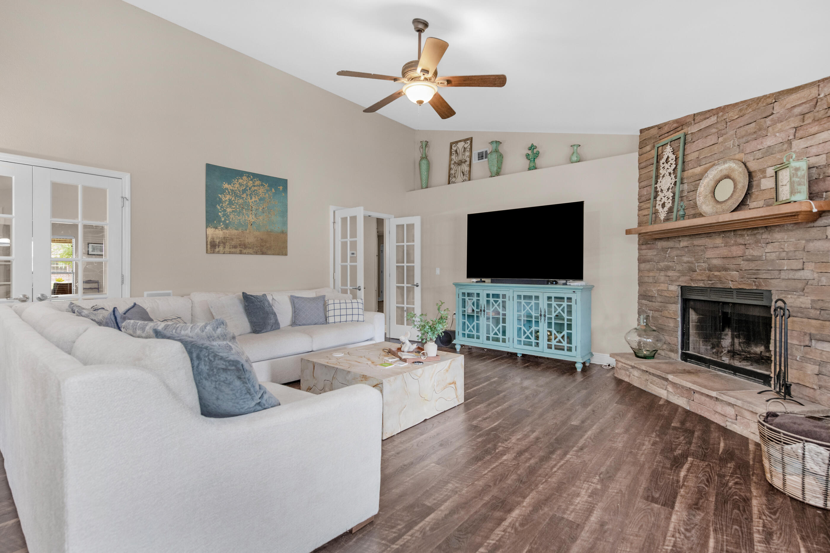 SUMMERSET ESTATES - Residential
