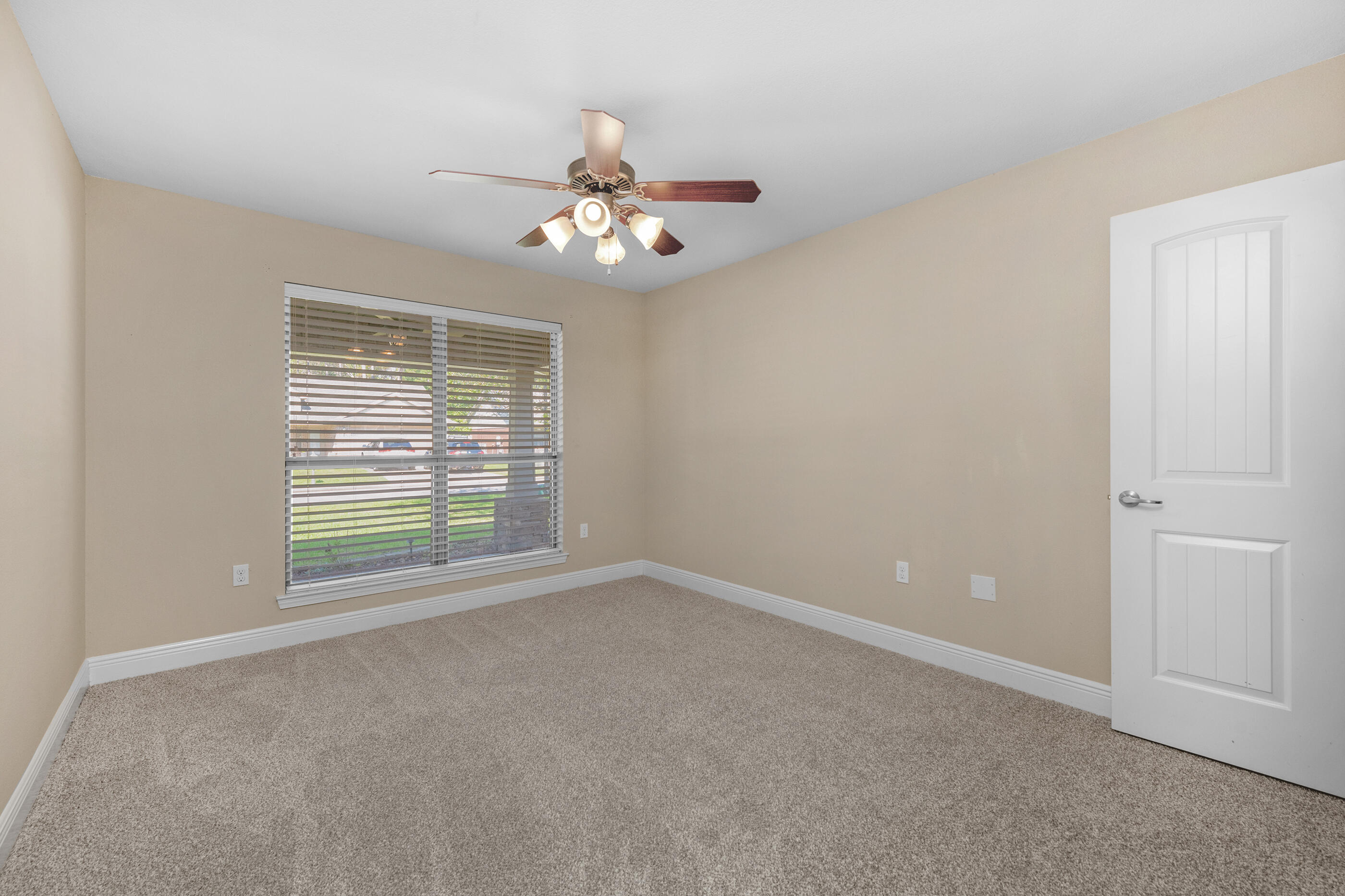 SUMMERSET ESTATES - Residential