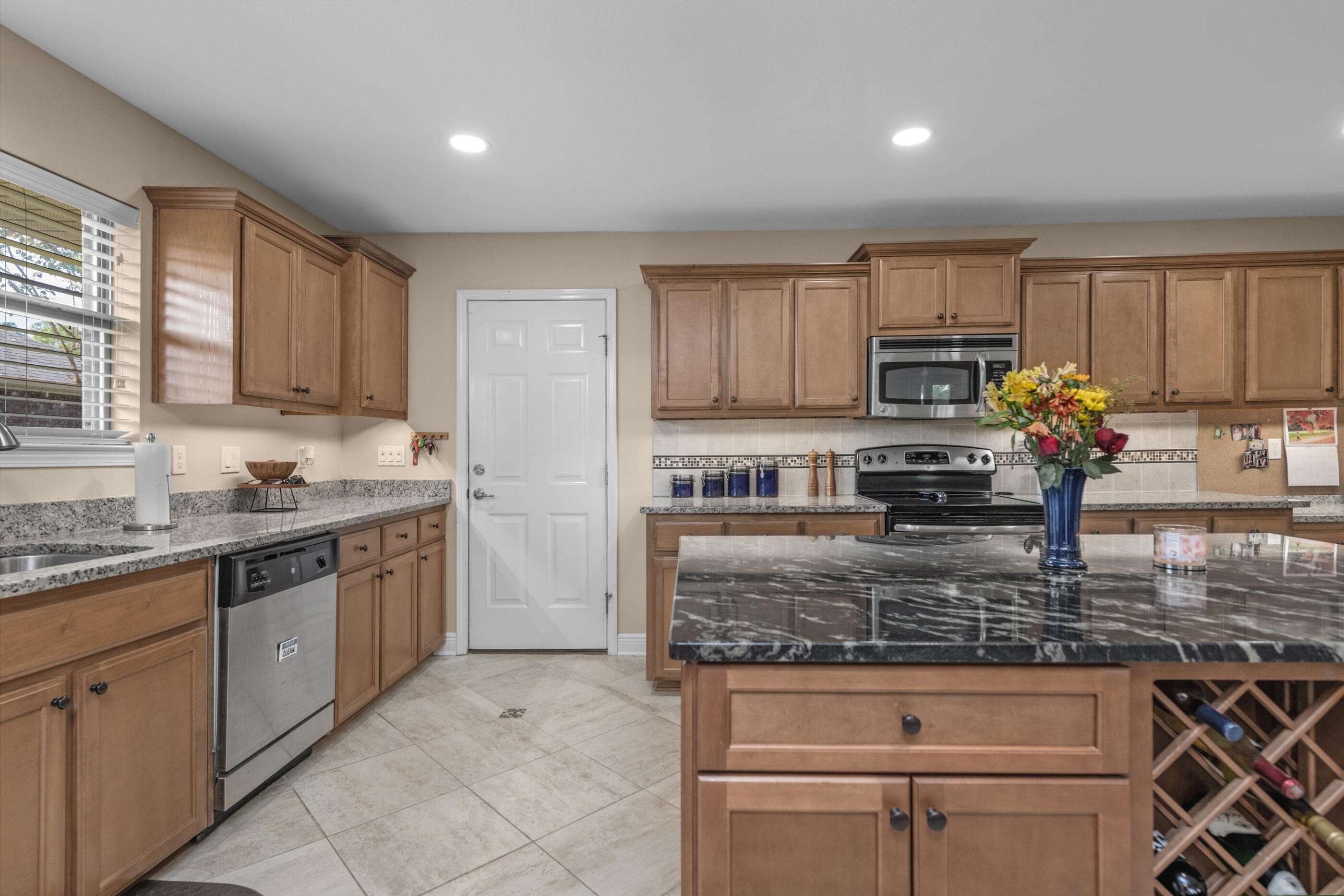 SUMMERSET ESTATES - Residential