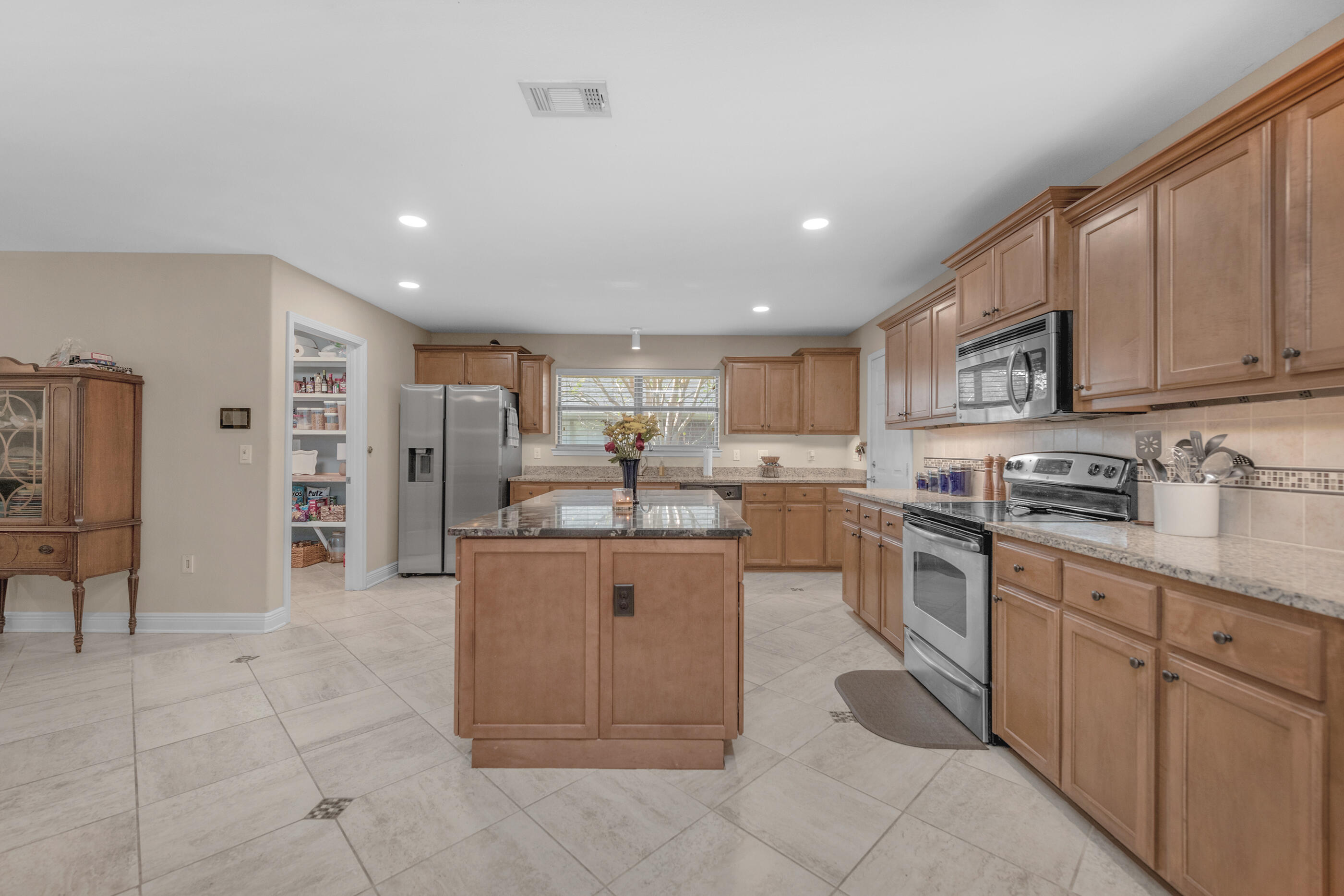 SUMMERSET ESTATES - Residential